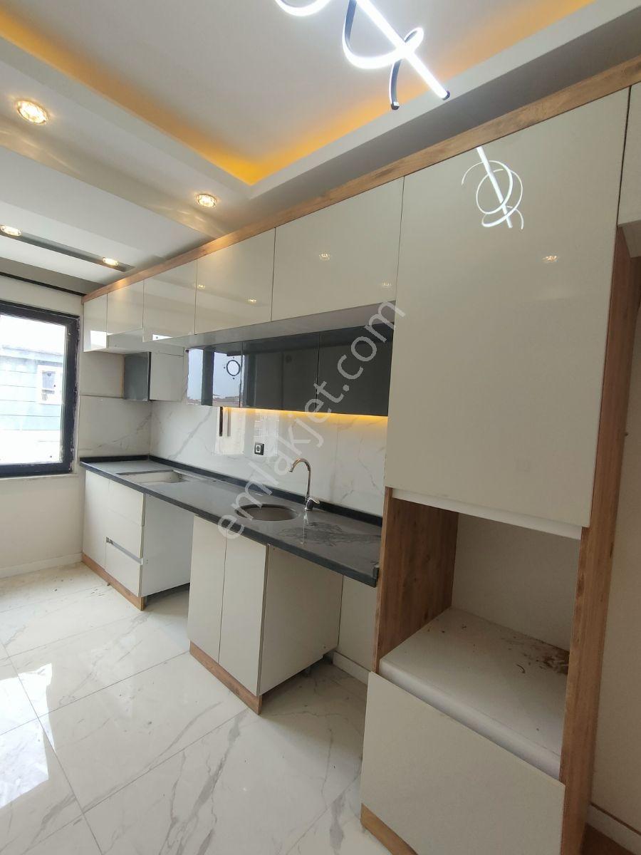 Tekirdağ Kapaklı Merkezi 2+1 90 M2 Ara Kat Dairemiz Satışta