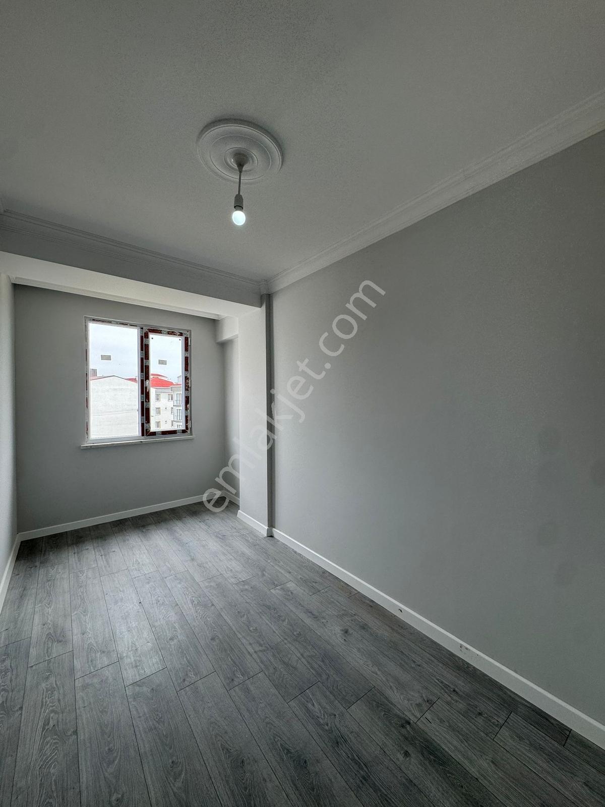 Famili'den Kiralık Sıfır 2+1 Lüks Daire - Görsel 14
