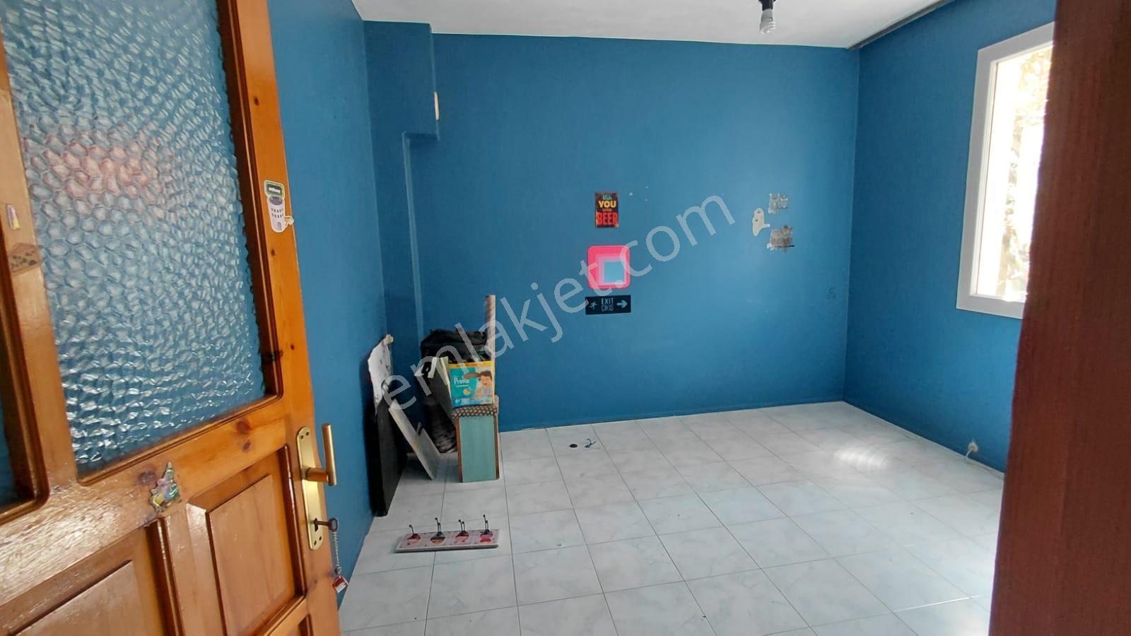 Bornova İnönü Mahallesinde 3+1 Kiralık Daire - Görsel 10