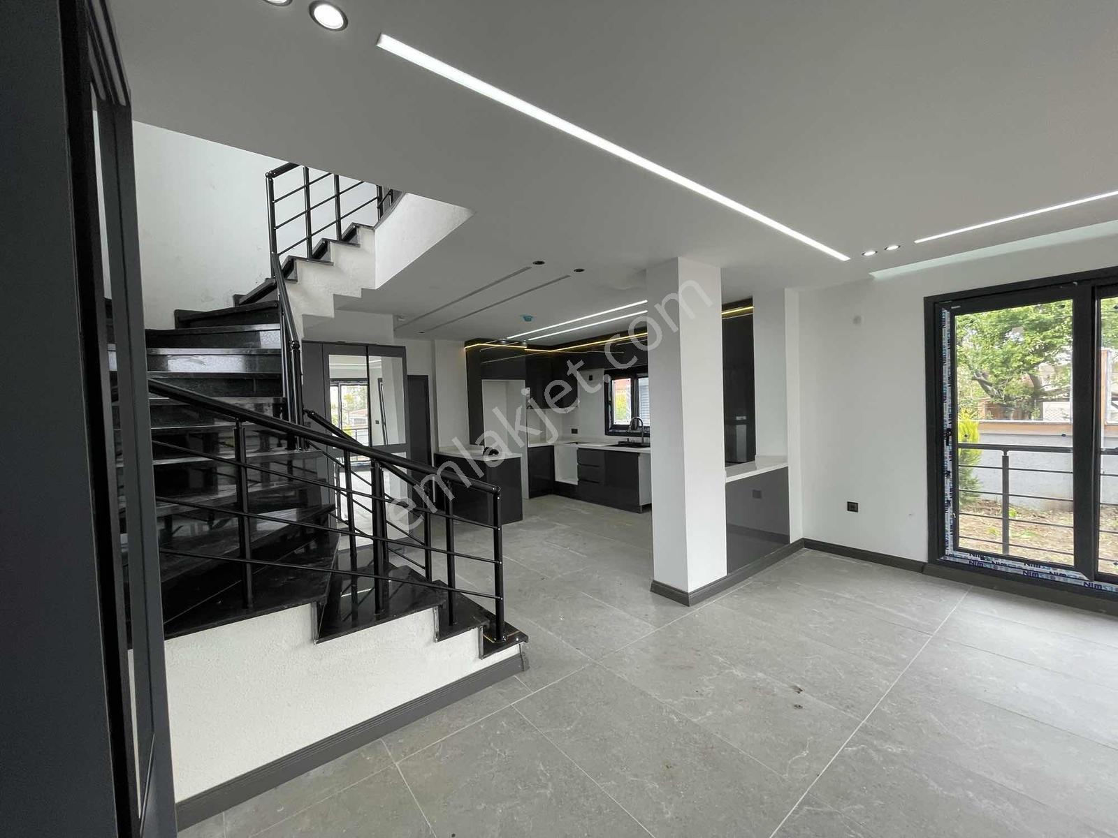 #mega Yapı# Sınırlı Sayıda 3+1 Lüks Villa Fırsatı - Görsel 10