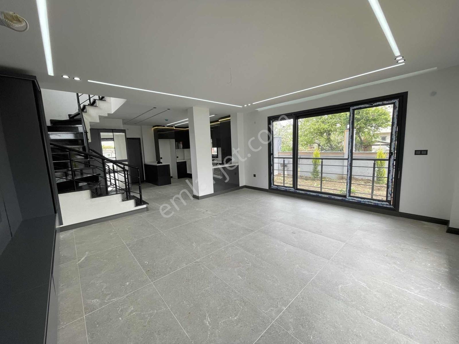 #mega Yapı# Sınırlı Sayıda 3+1 Lüks Villa Fırsatı - Görsel 22