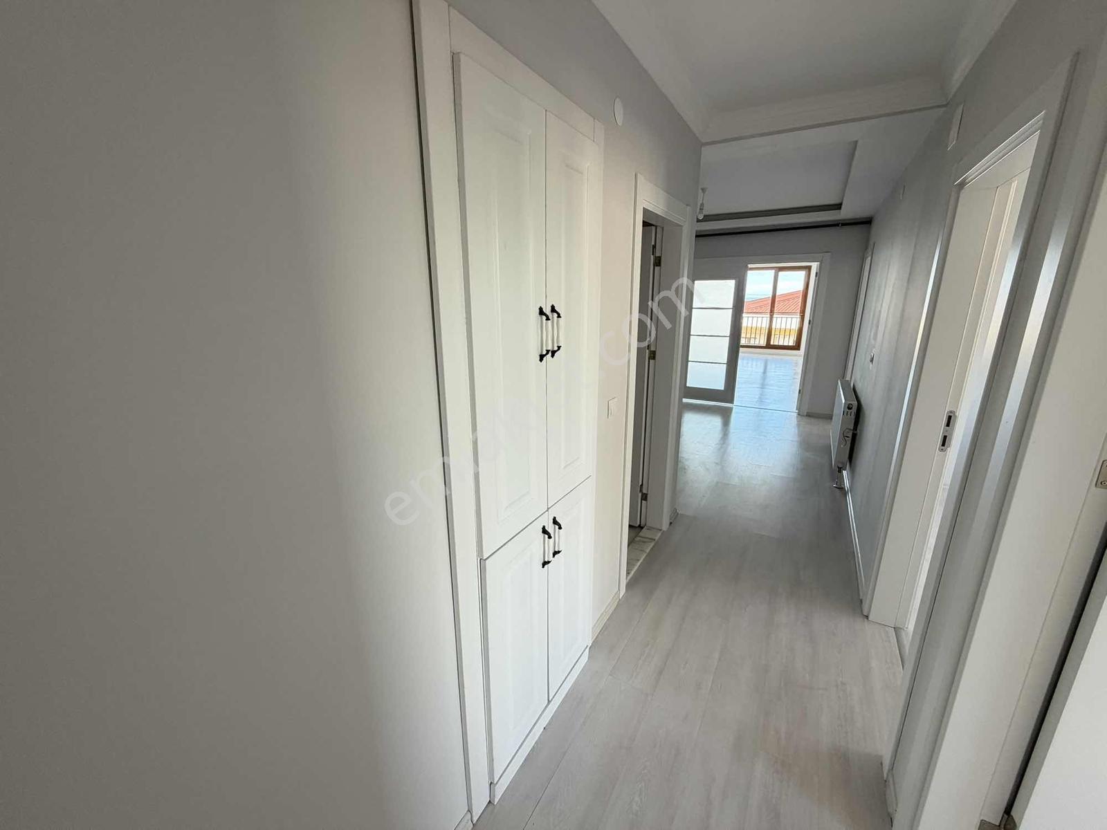 Yalıncak Yalıkent Sitesi 3+1 Kiralık Daire - Görsel 19