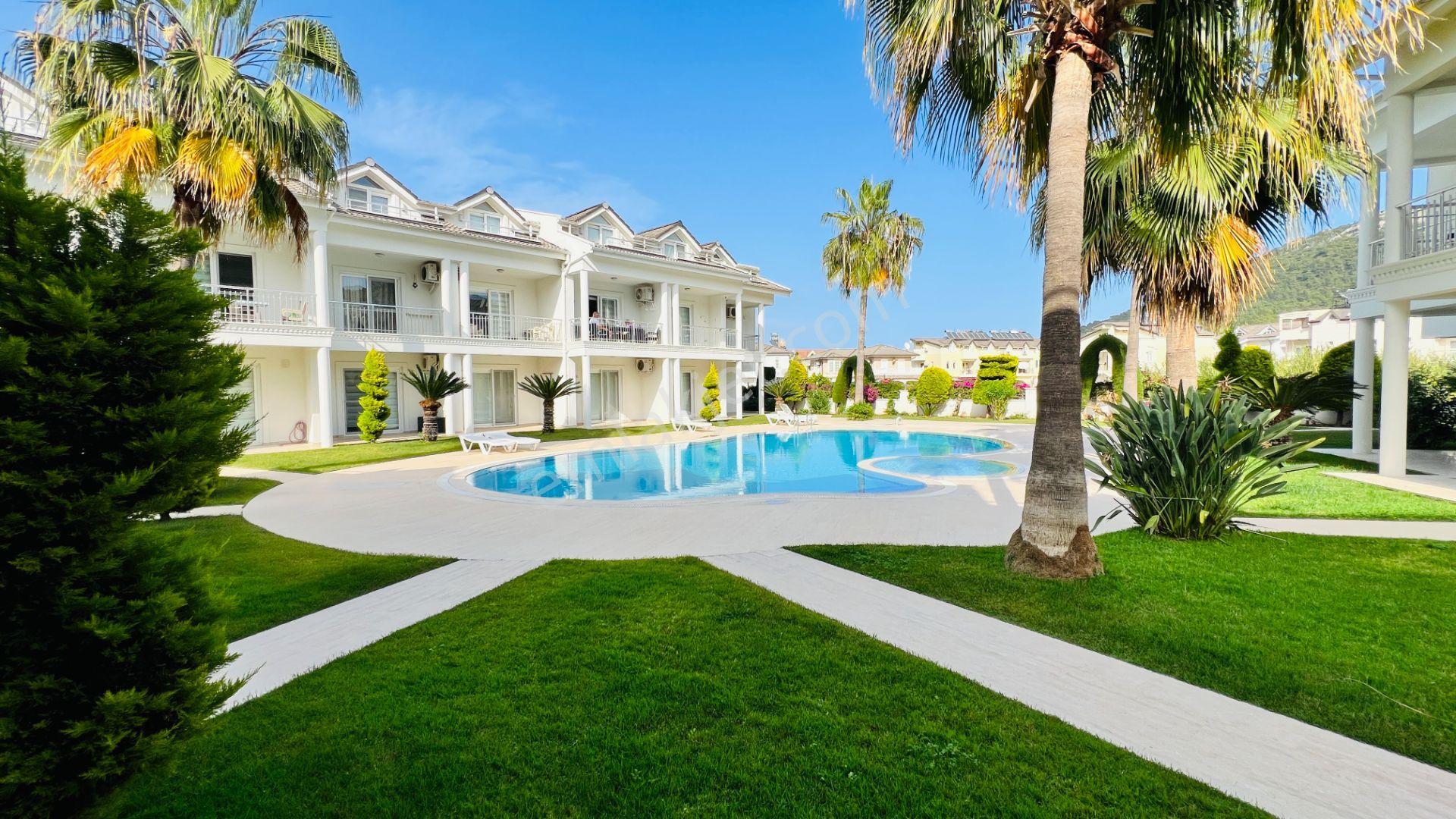 Kemer Merkezde Satılık Köşe Dubleks Daire