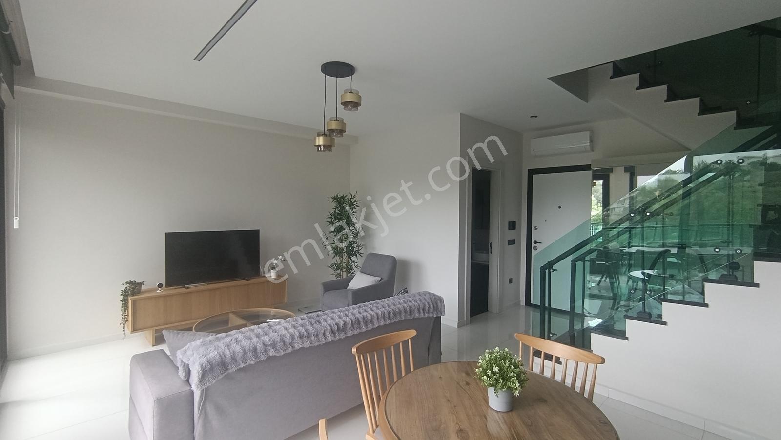 Modern Tasarımlı 2+1 Eşyalı Bahçe Dubleksi Prestijli Site - Görsel 4