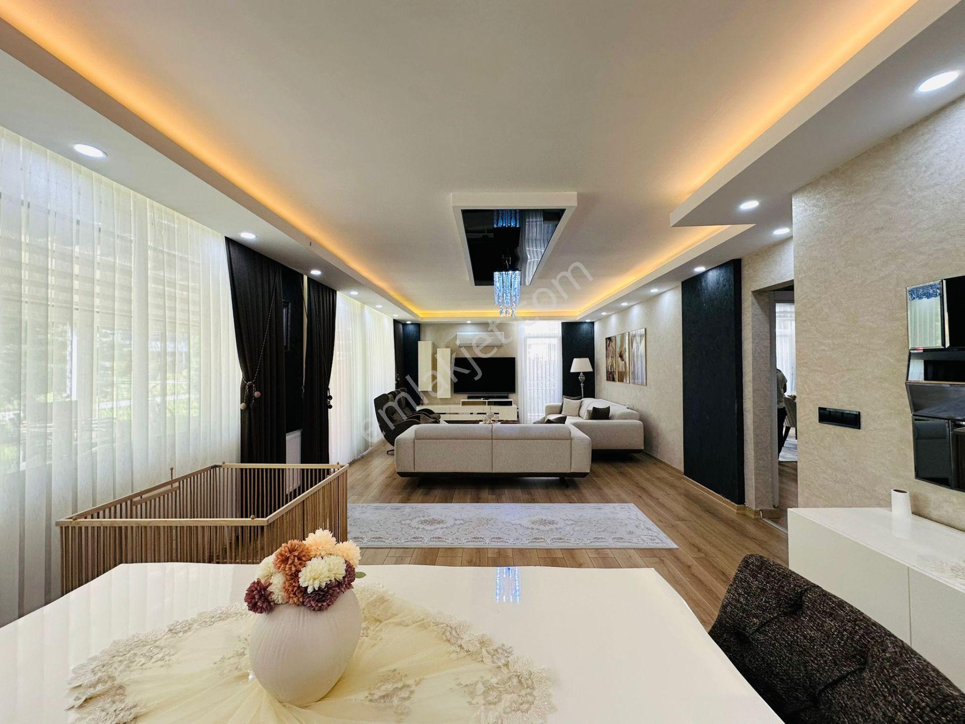 Çerkezköy Tepe Forest City'de Satılık 3+1 Bahçe Dubleks Daire - Görsel 4