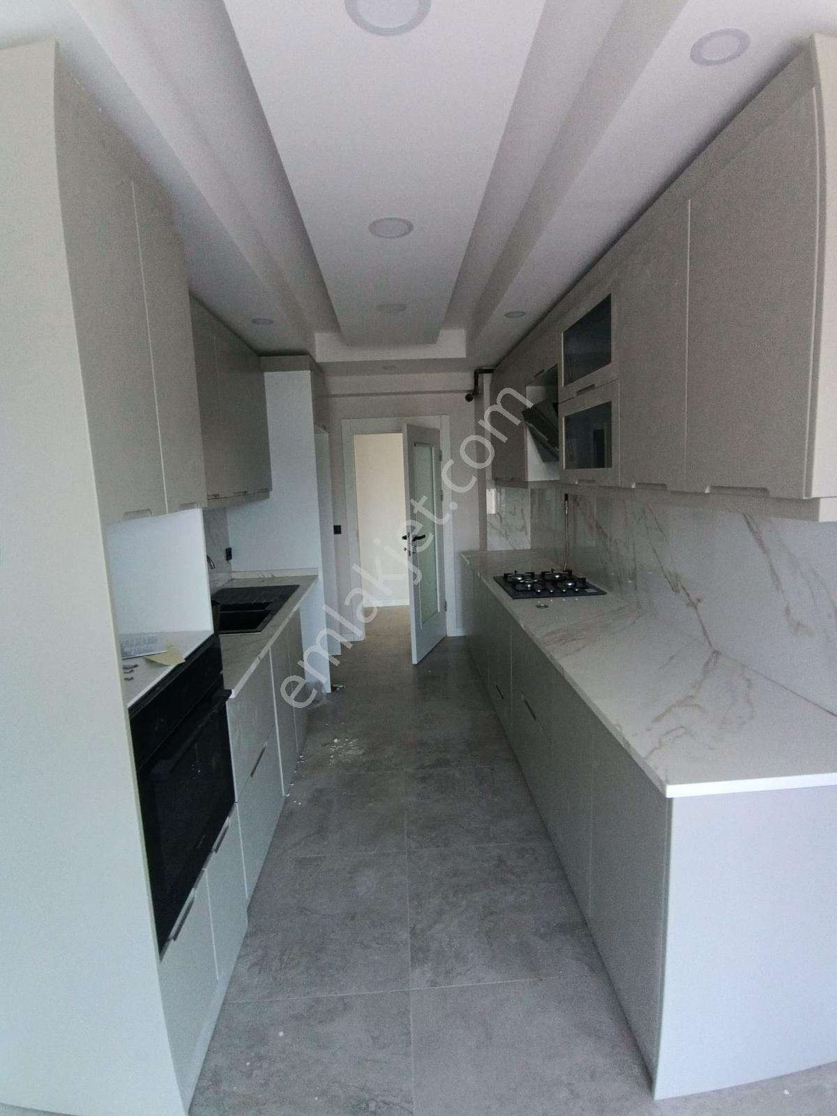 Kapalı Garajlı Yeni Yapı 4+1 Yerden Isıtma Gıyınme Odalı - Görsel 10