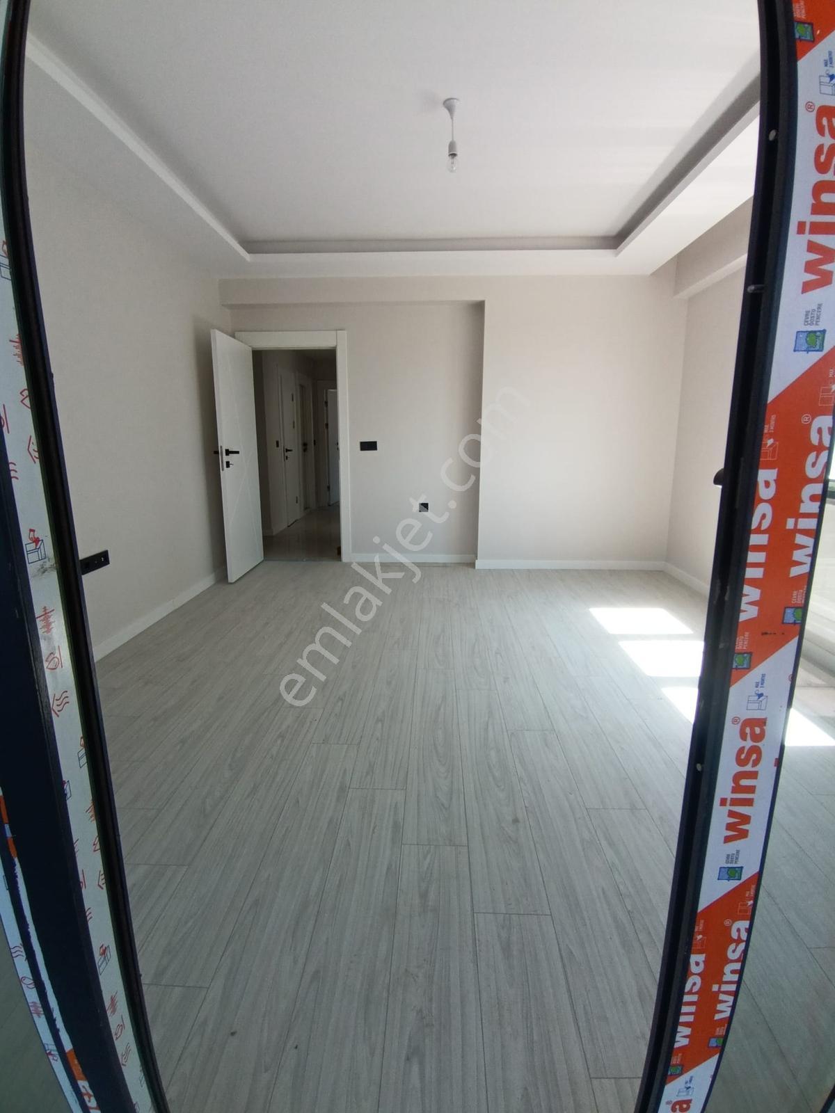 Kapalı Garajlı Yeni Yapı 4+1 Yerden Isıtma Gıyınme Odalı - Görsel 21