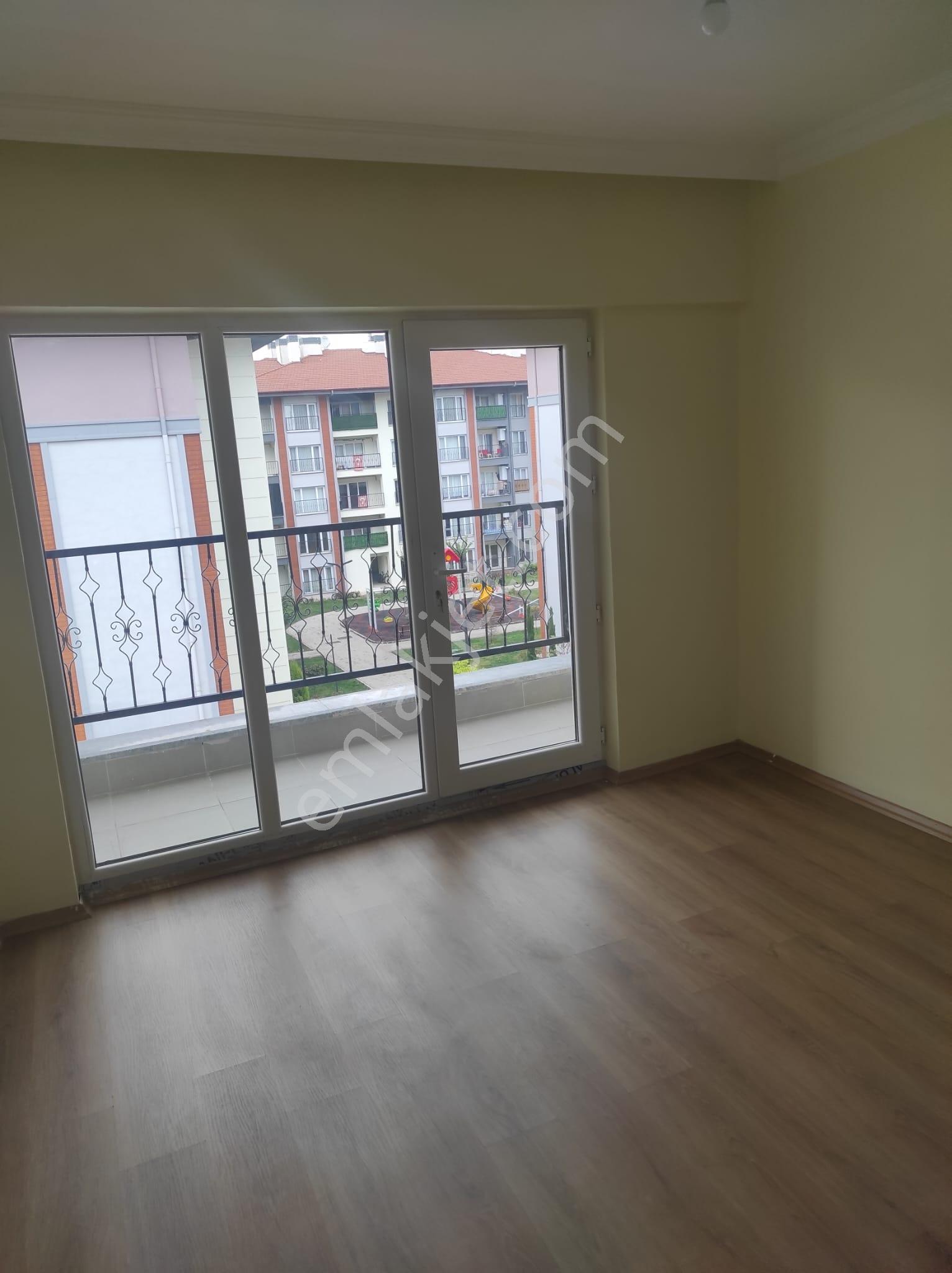 Turyap Kartepe Palastan Sağlık Kent Sitesinde Kiralık Daire - Görsel 16