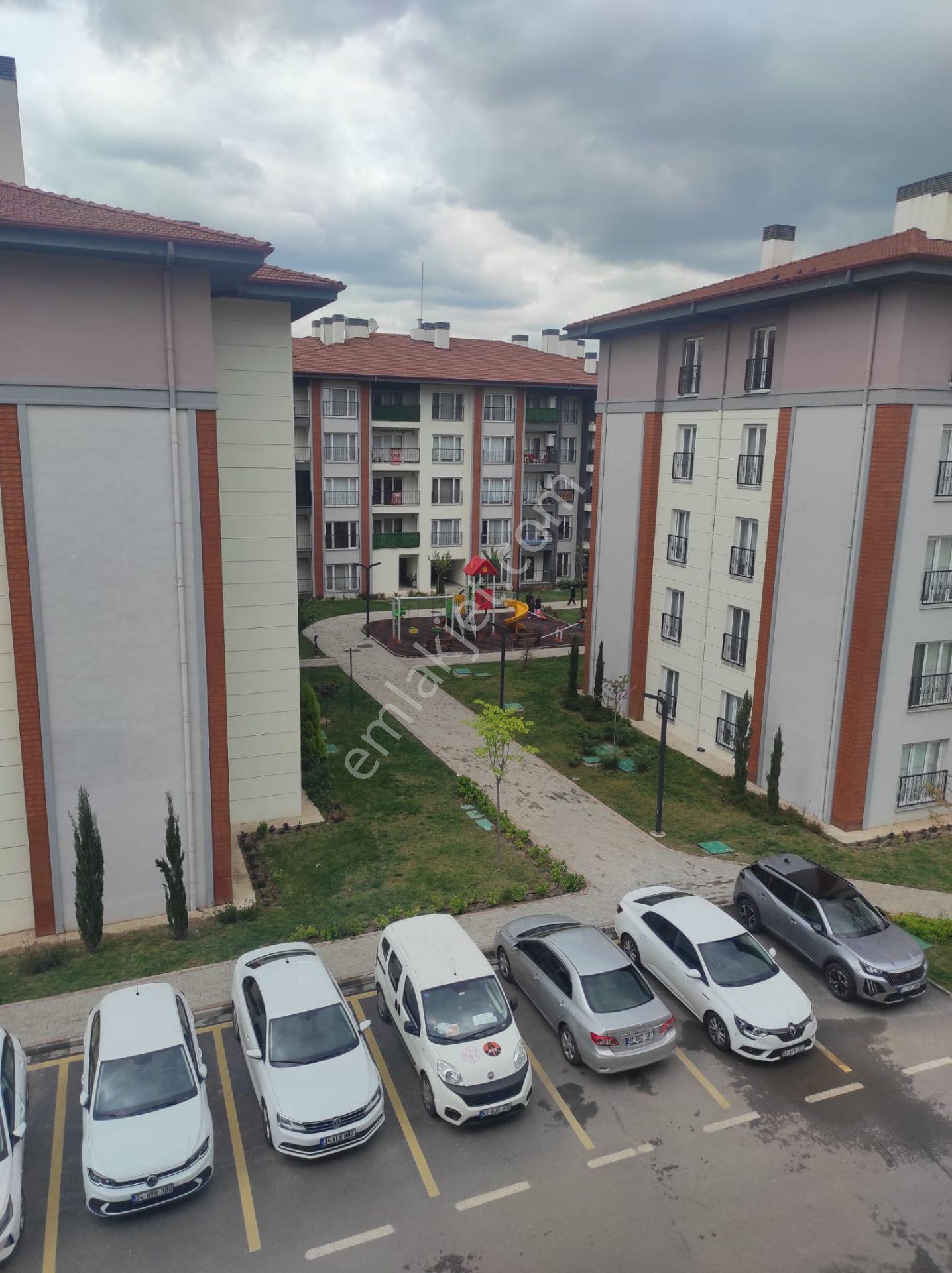 Turyap Kartepe Palastan Sağlık Kent Sitesinde Kiralık Daire - Görsel 26