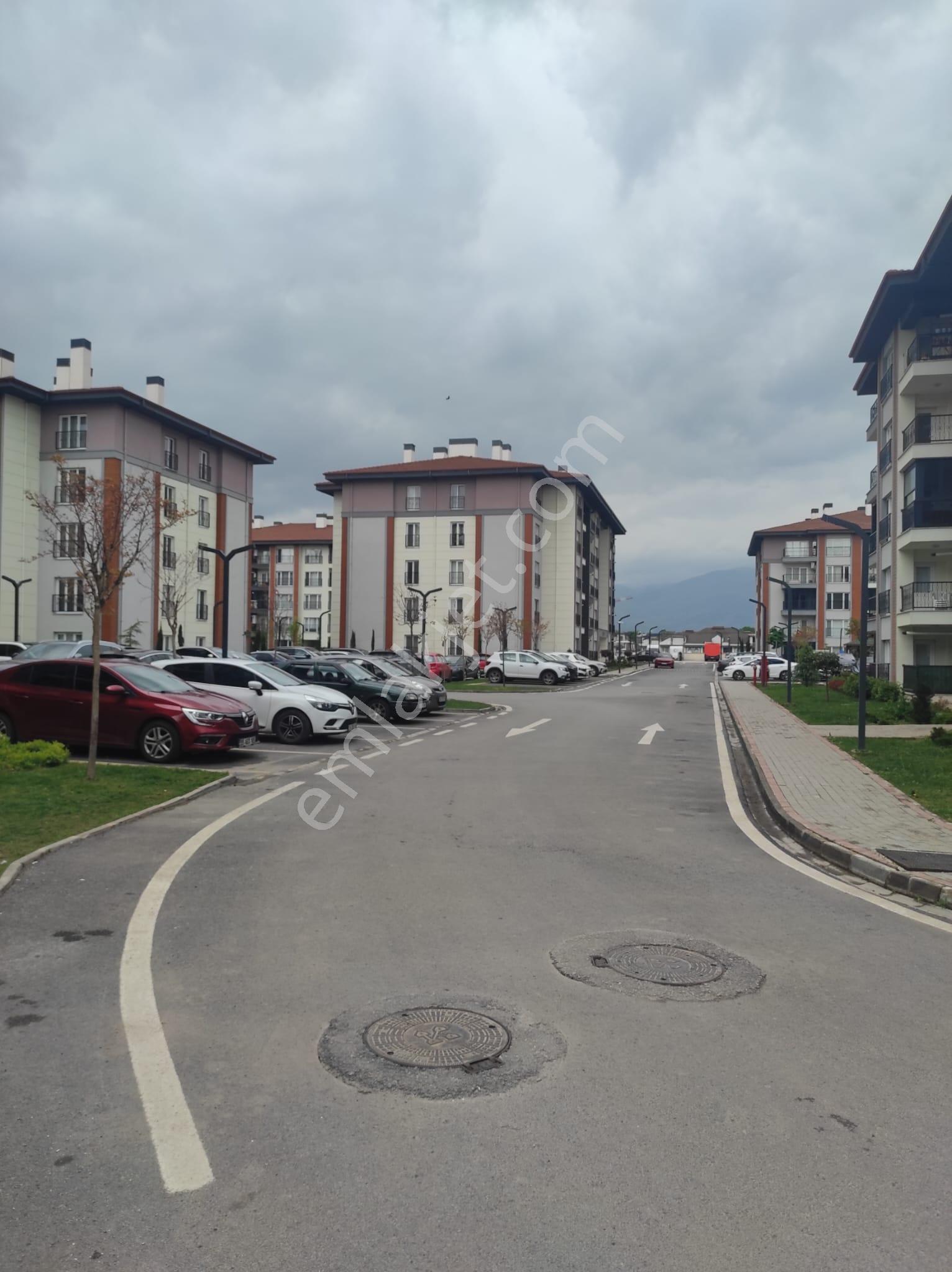 Turyap Kartepe Palastan Sağlık Kent Sitesinde Kiralık Daire - Görsel 11