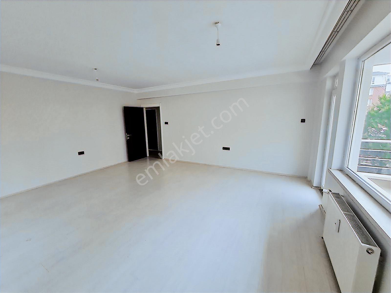 Sağlam Emlaktan Uydukent Selçukluda Kiralık Afjetli 4+1daire - Görsel 2