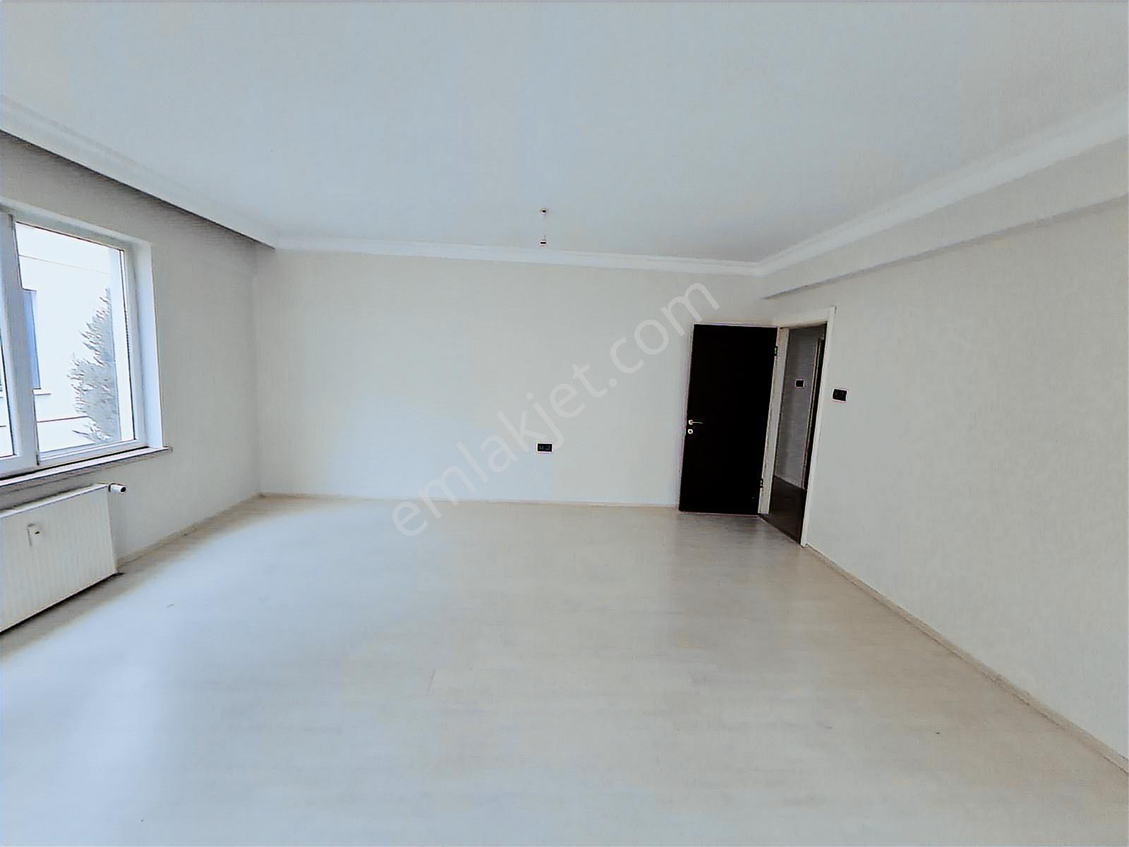 Sağlam Emlaktan Uydukent Selçukluda Kiralık Afjetli 4+1daire - Görsel 17