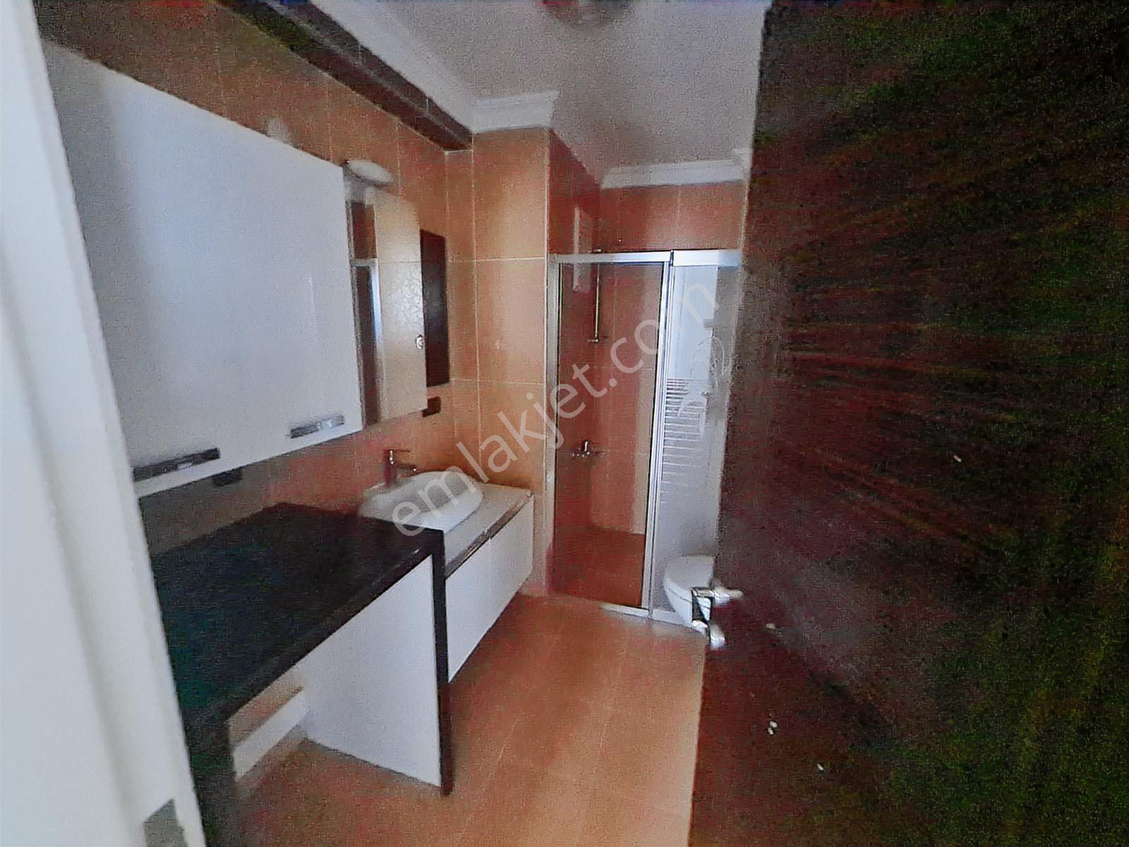 Sağlam Emlaktan Uydukent Selçukluda Kiralık Afjetli 4+1daire - Görsel 6