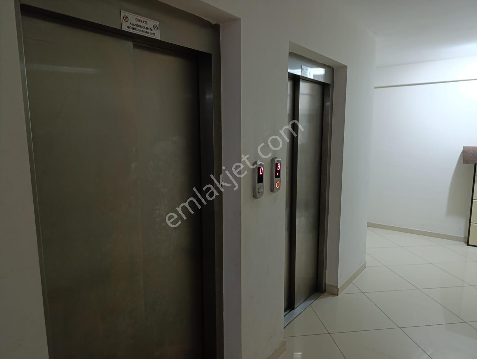 Vakfıkebir Merkezde 150 M2 3+1 Site İçinde Lüks Daire - Görsel 6