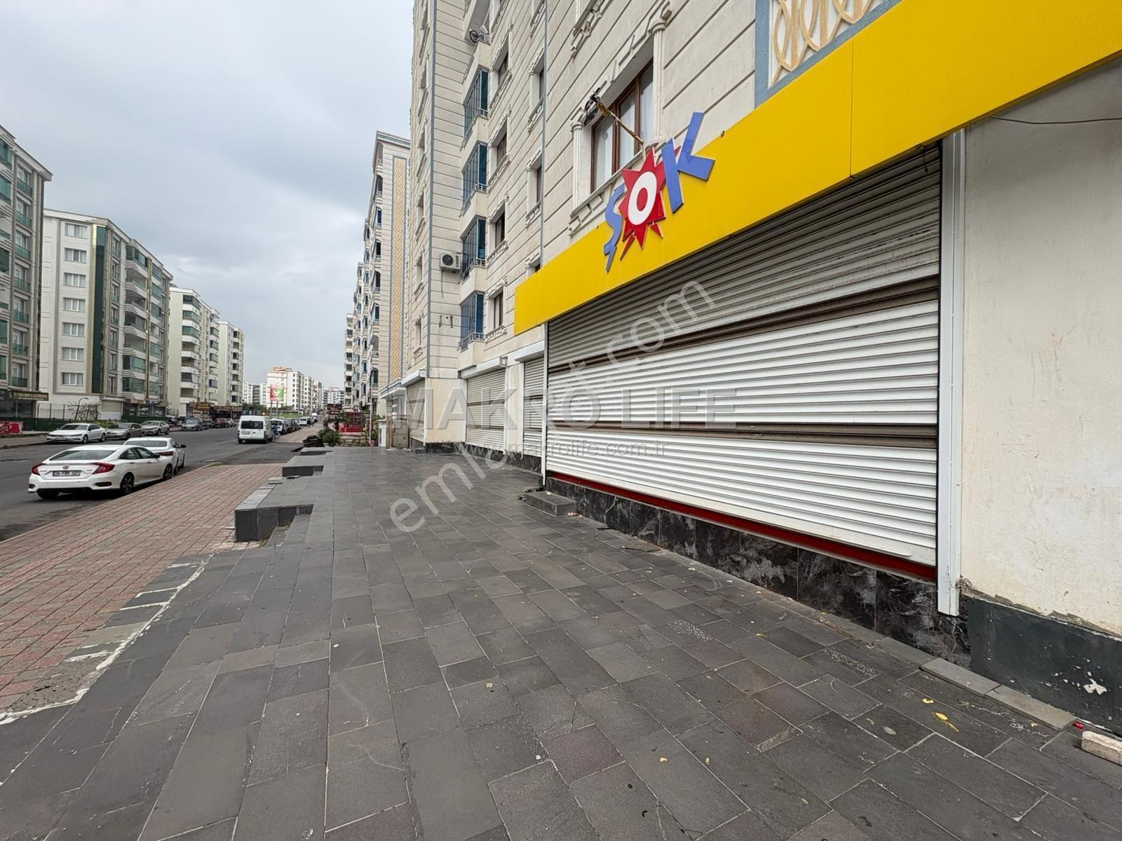 Makro Life Gayrimenkul'den Aram Tigranda Cadde Üzeri Satılık Geniş Dükkan - Görsel 8