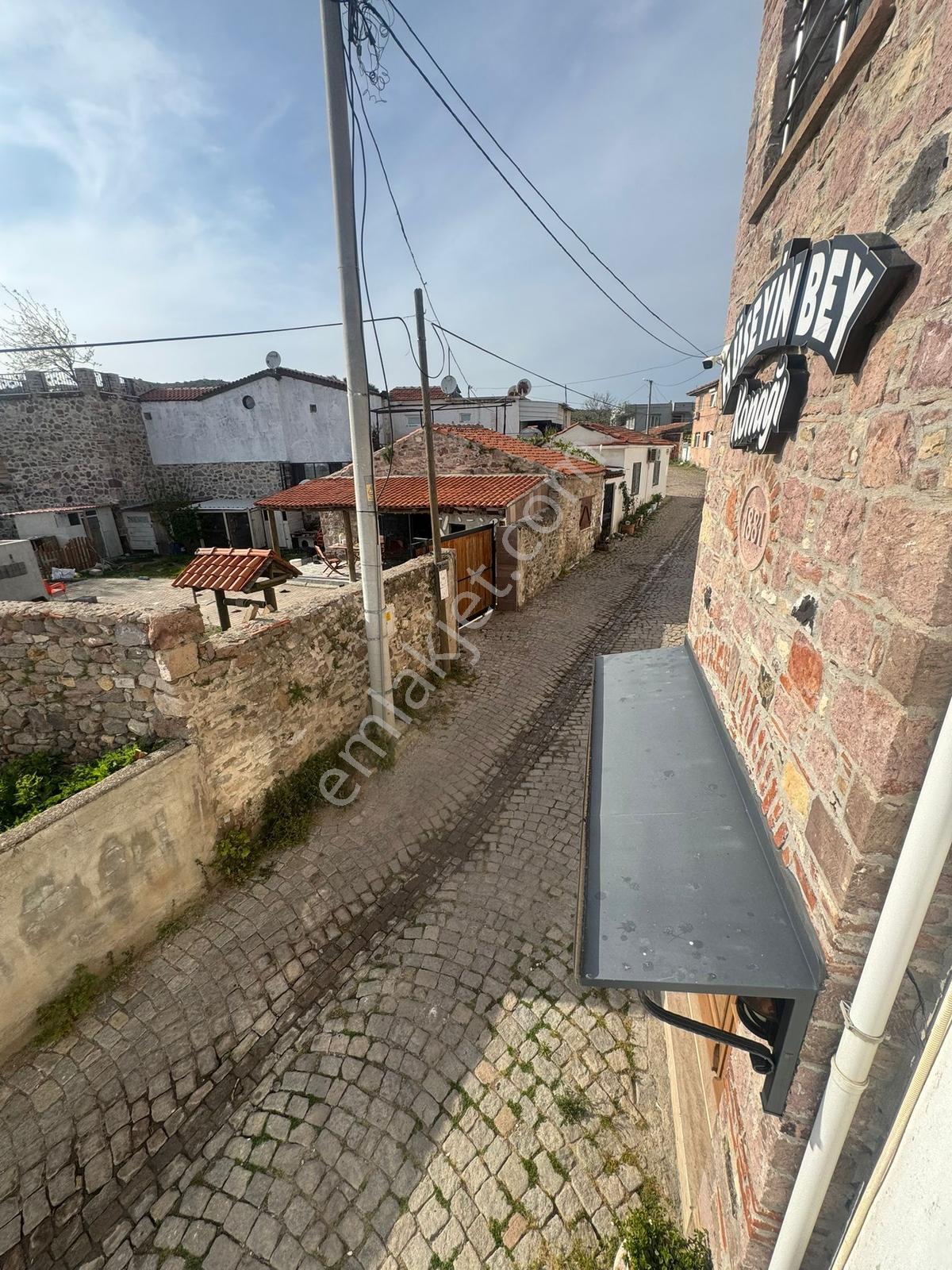Ayvalık Küçükköy Merkezde Satılık Müstakilticari+konut - Görsel 17