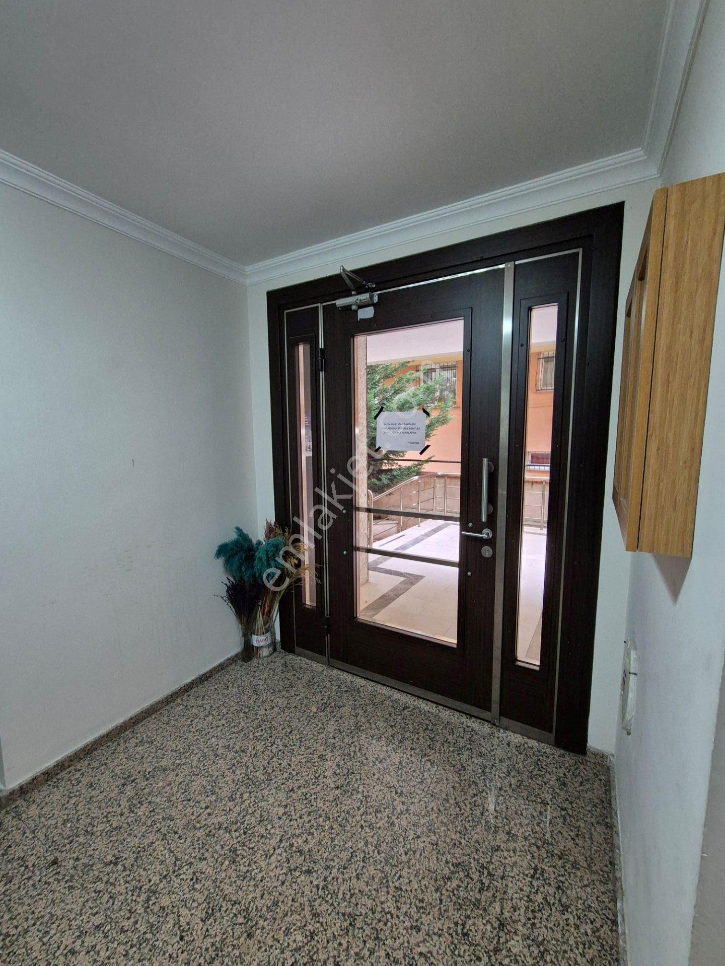 Ataşehir İnönü'de, Faturalar Dahil Adalar Manzaralı 1+1 Eşyalı Çatı - Görsel 28