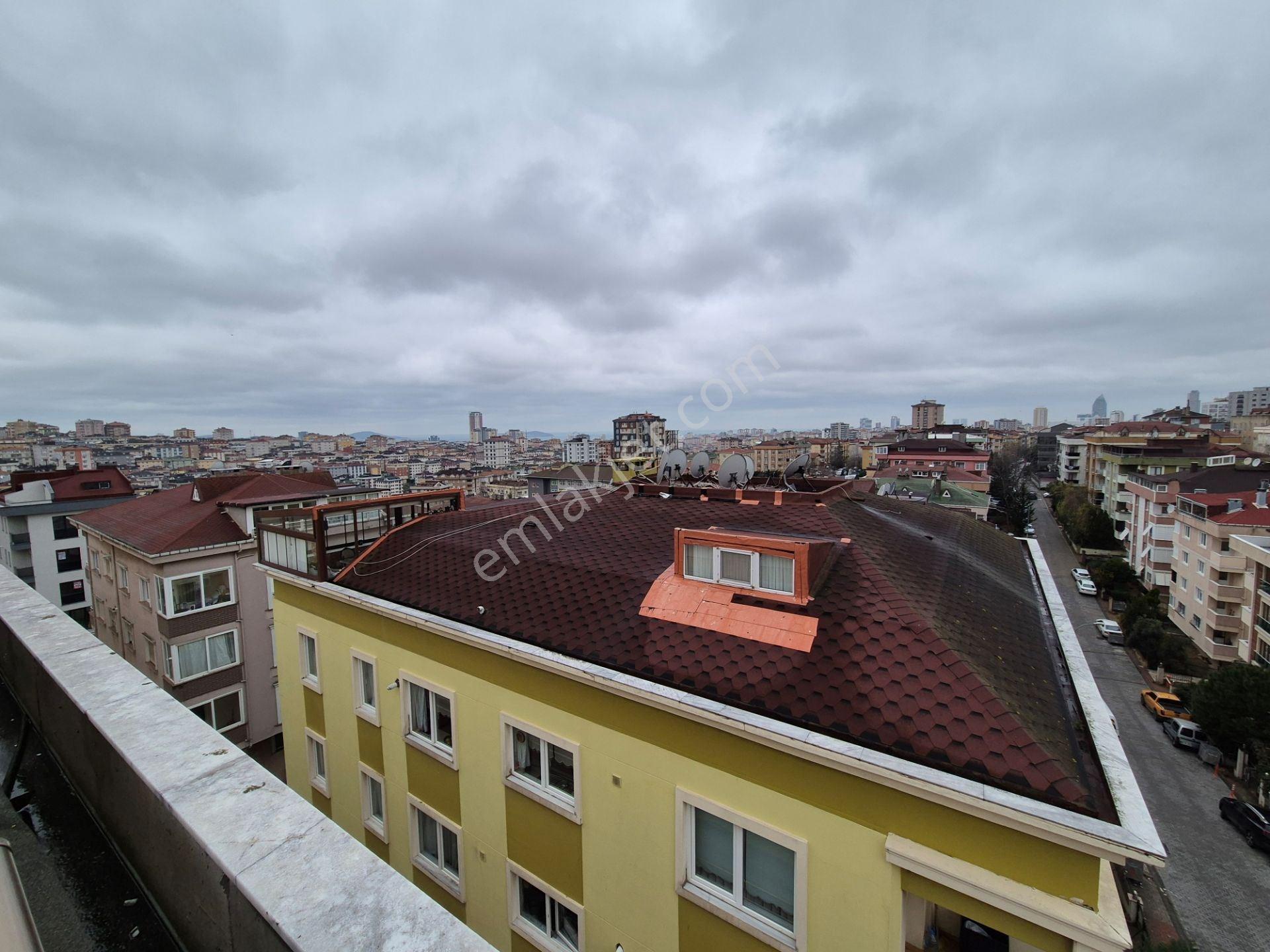 Ataşehir İnönü'de, Faturalar Dahil Adalar Manzaralı 1+1 Eşyalı Çatı - Görsel 13