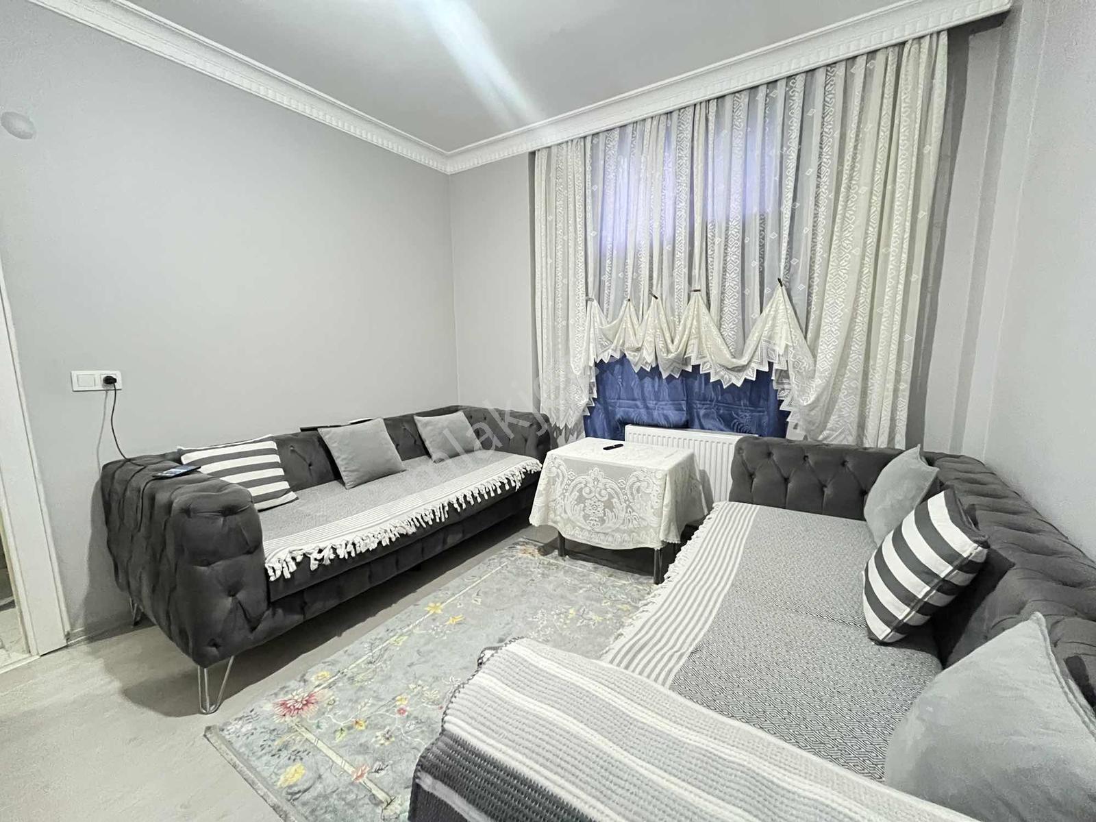 İmren Gayrimenkulden Satılık Fevzi Çakmak'ta 2+1 85 M2 Bahçe Kat - Görsel 3