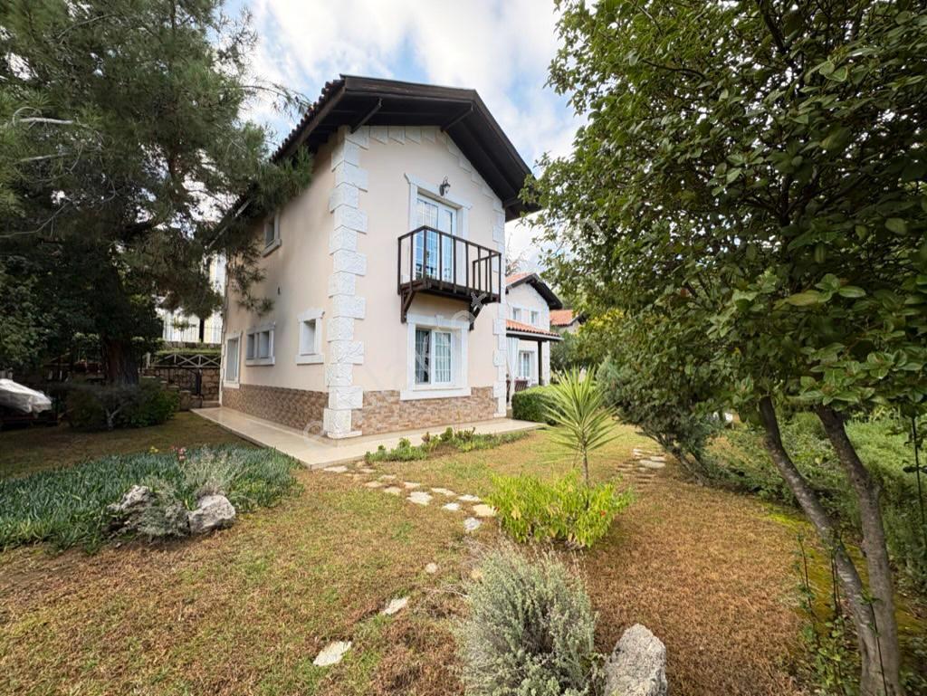 Beycik'te Eşsiz Konumda Mobilyalı Kiralık Müstakil Villa - Görsel 3