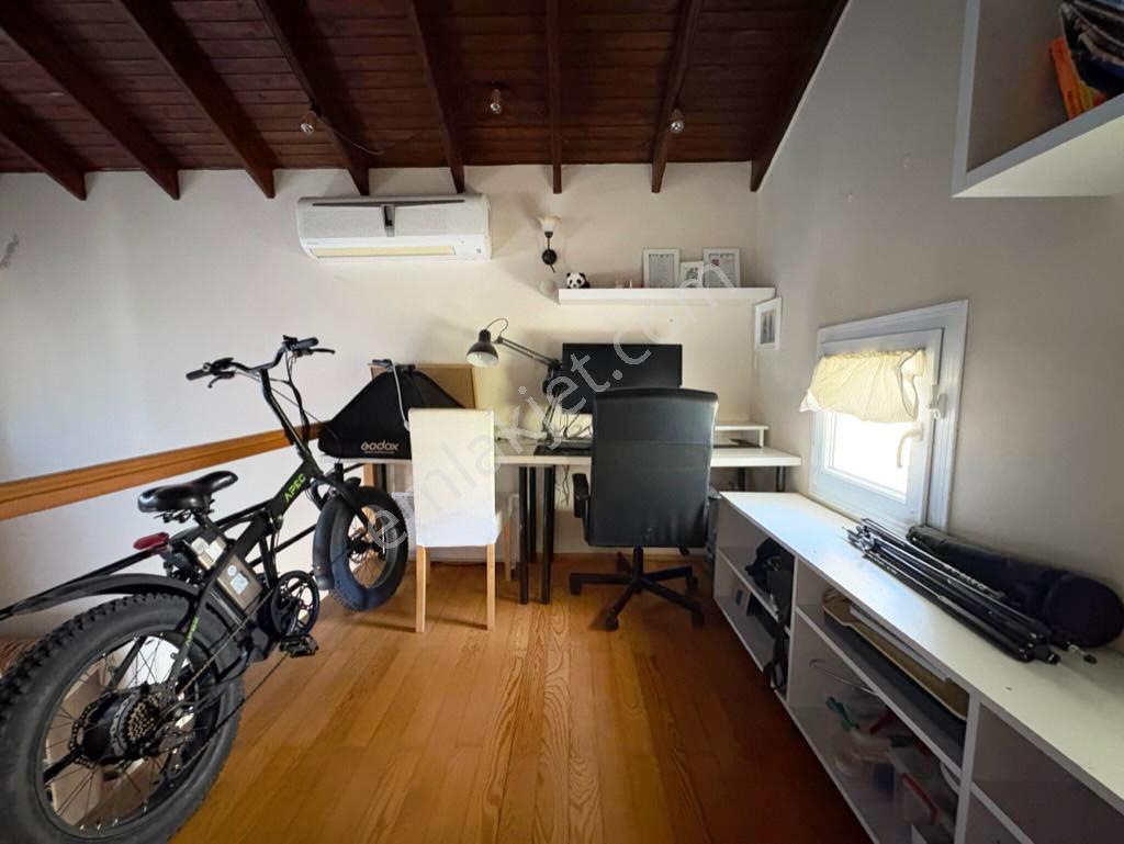 Beycik'te Eşsiz Konumda Mobilyalı Kiralık Müstakil Villa - Görsel 21