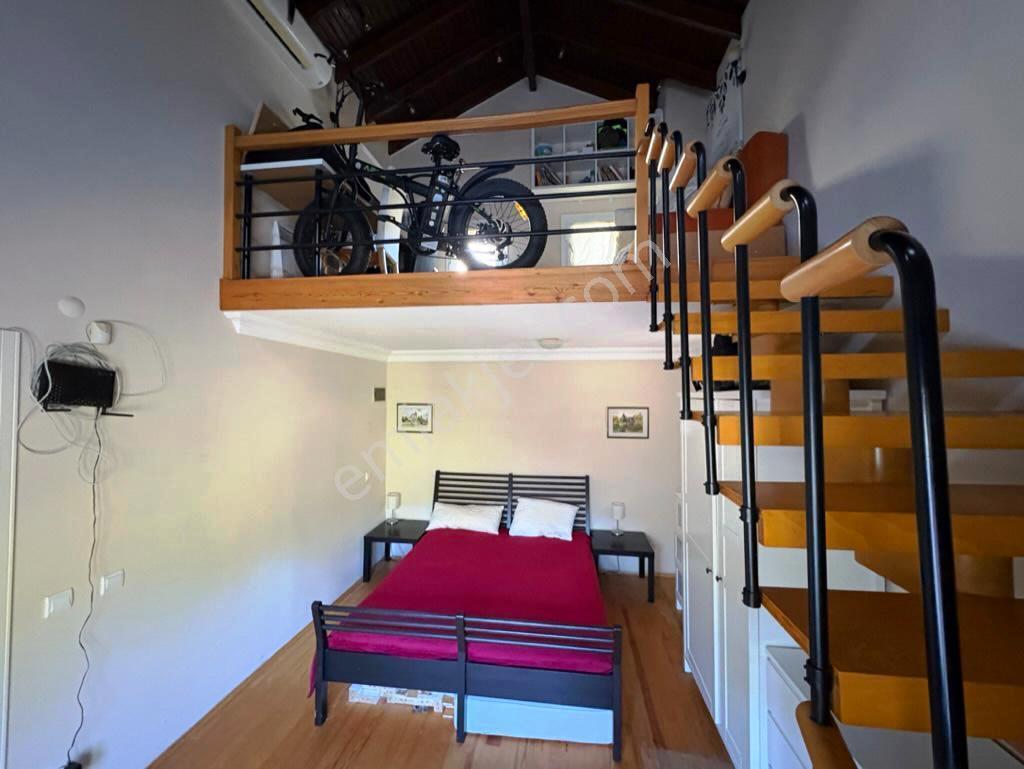 Beycik'te Eşsiz Konumda Mobilyalı Kiralık Müstakil Villa - Görsel 23