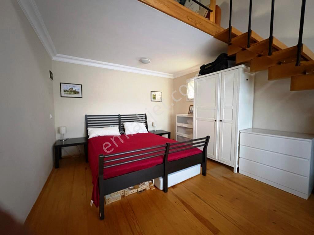 Beycik'te Eşsiz Konumda Mobilyalı Kiralık Müstakil Villa - Görsel 19