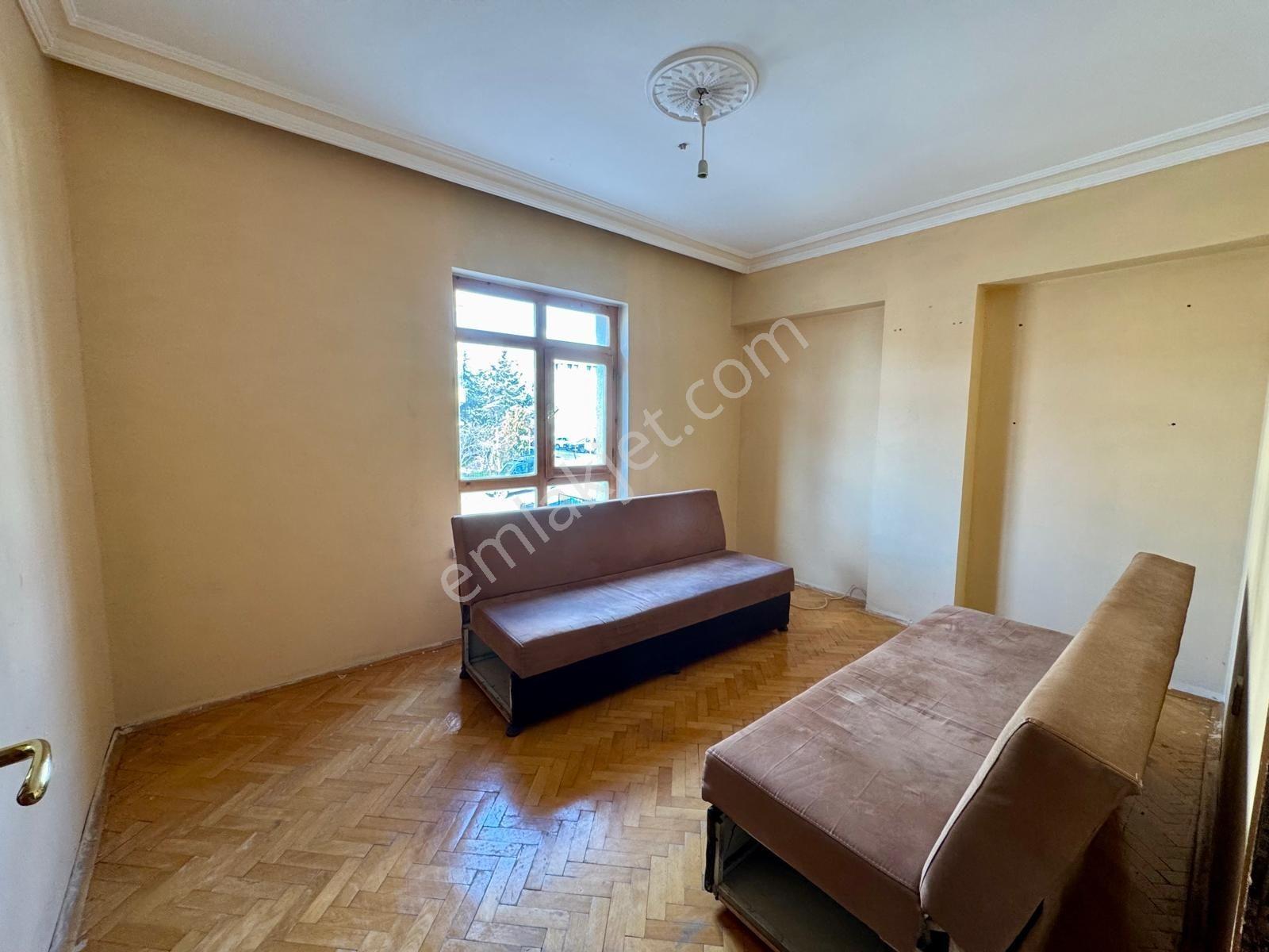 Bağlarbaşı'nda Kiralık 3+1 Daire - Görsel 14