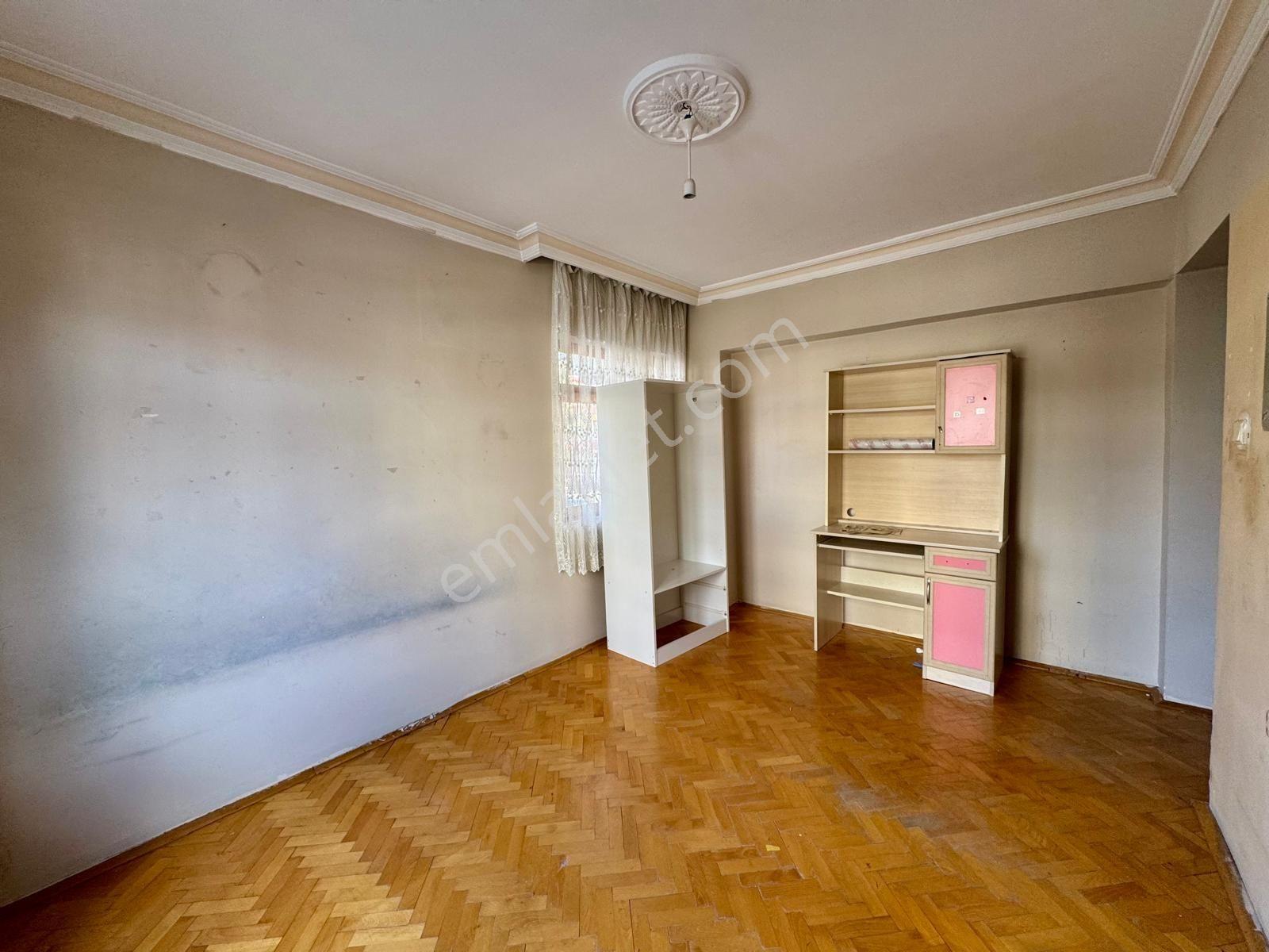 Bağlarbaşı'nda Kiralık 3+1 Daire - Görsel 28