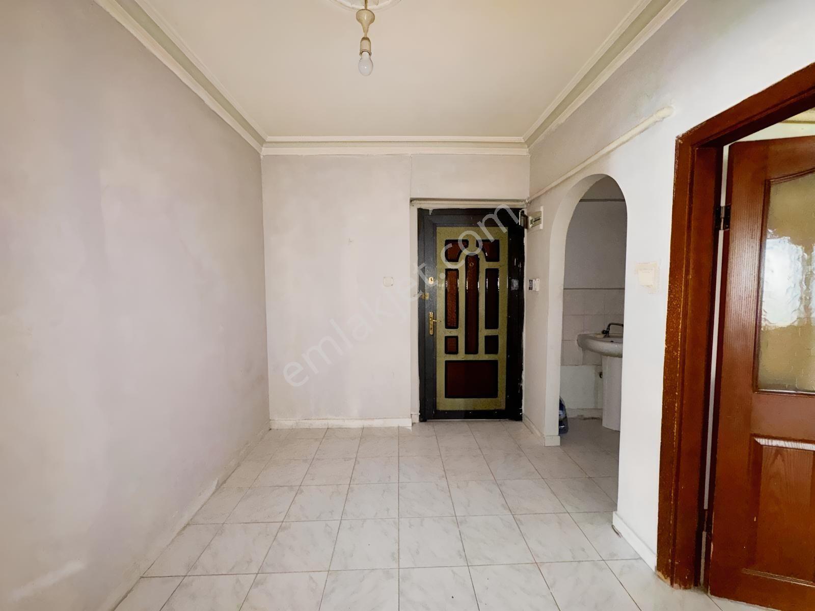 Bağlarbaşı'nda Kiralık 3+1 Daire - Görsel 10