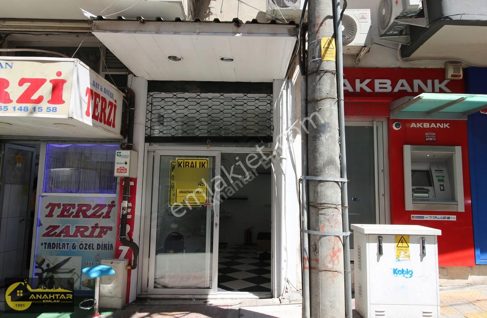Polat Caddesi Üzerinde Kiralık Dükkan
