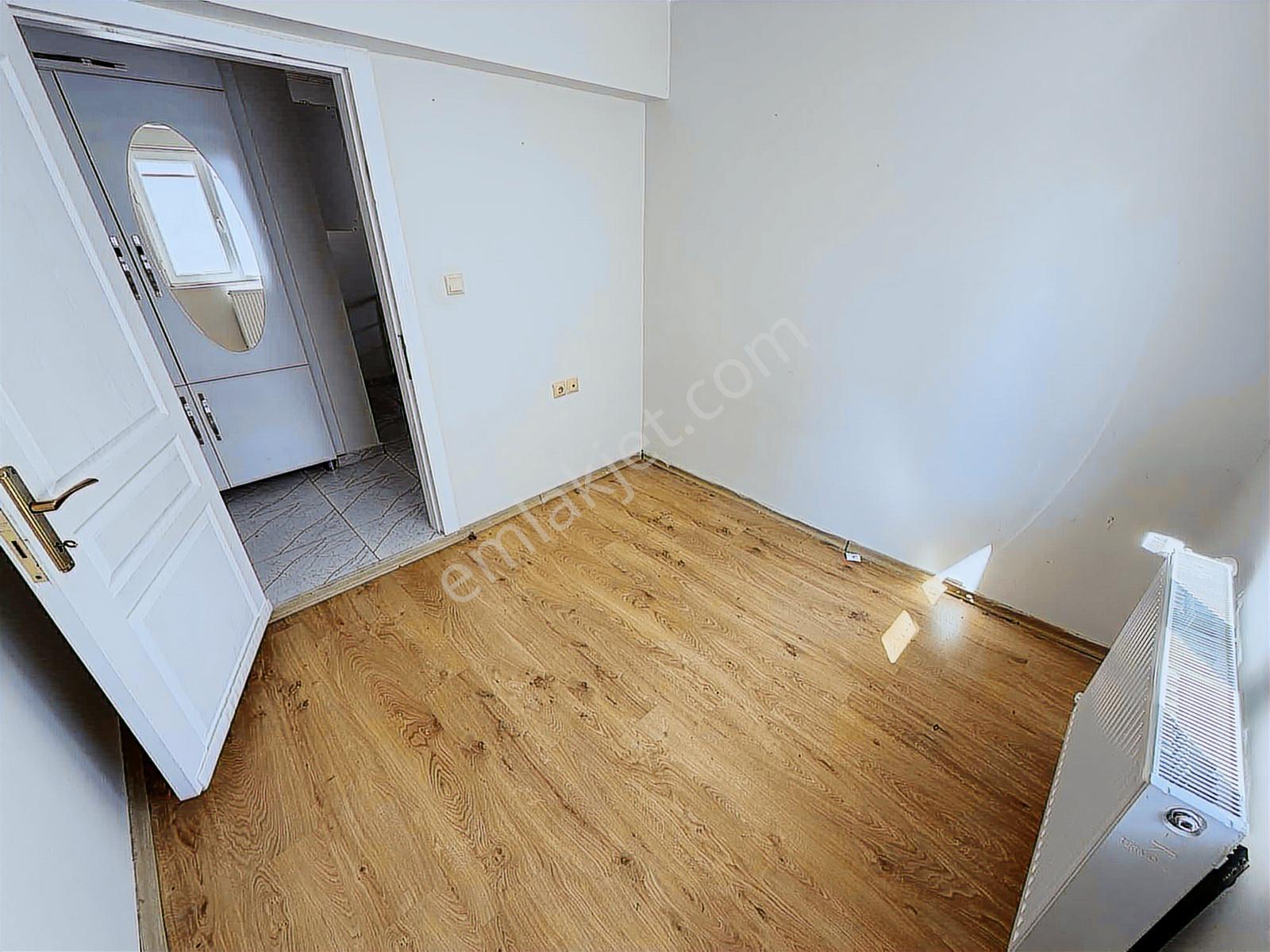 İstasyon Mahallesinde 5+1 Teraslı Satılık Daire - Görsel 30