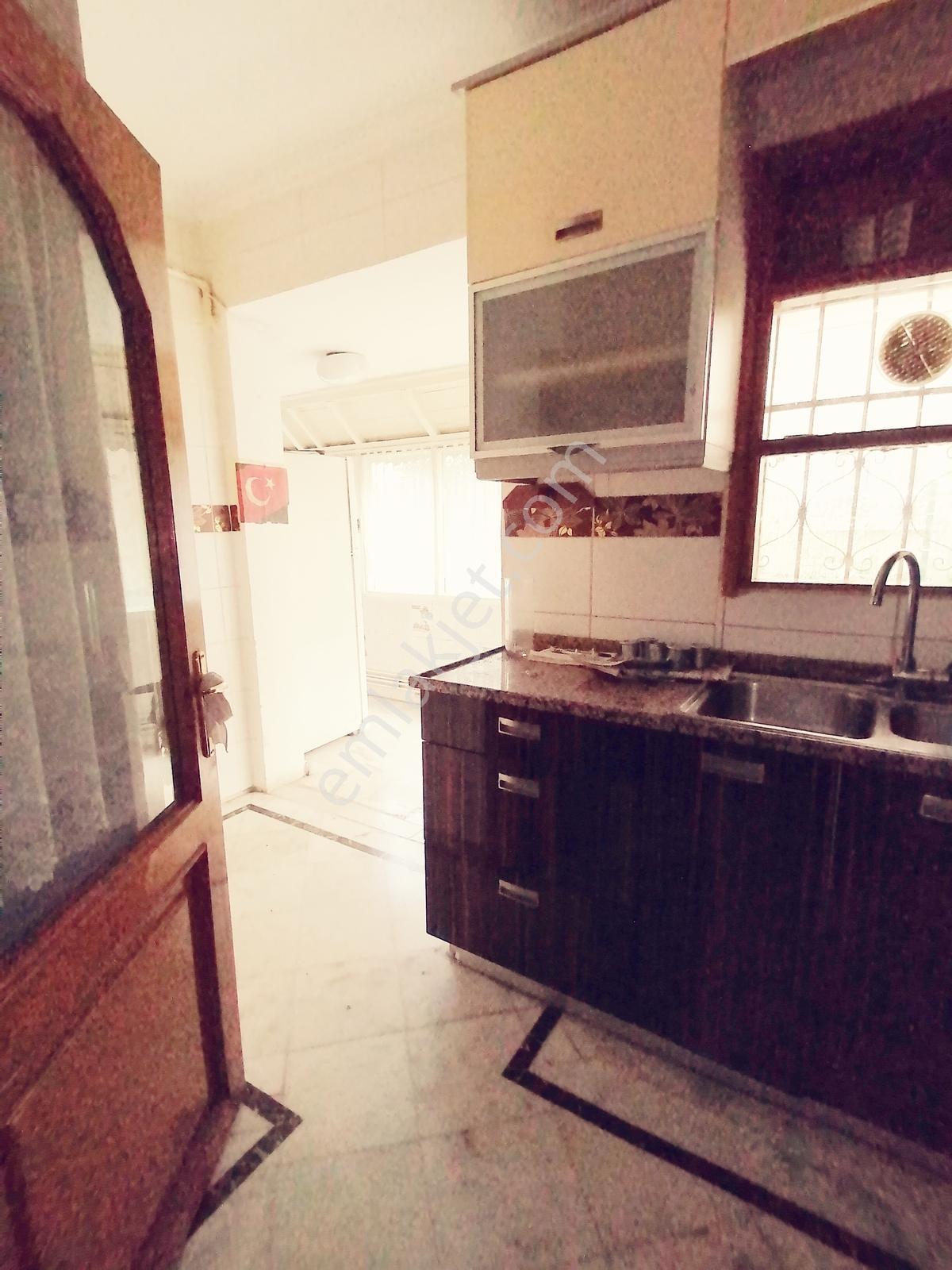 Yeşilköy Eski Havaalanı Cd. Üzeri Sitede Bahçe Çıkışlı 130m2 3+1 - Görsel 9