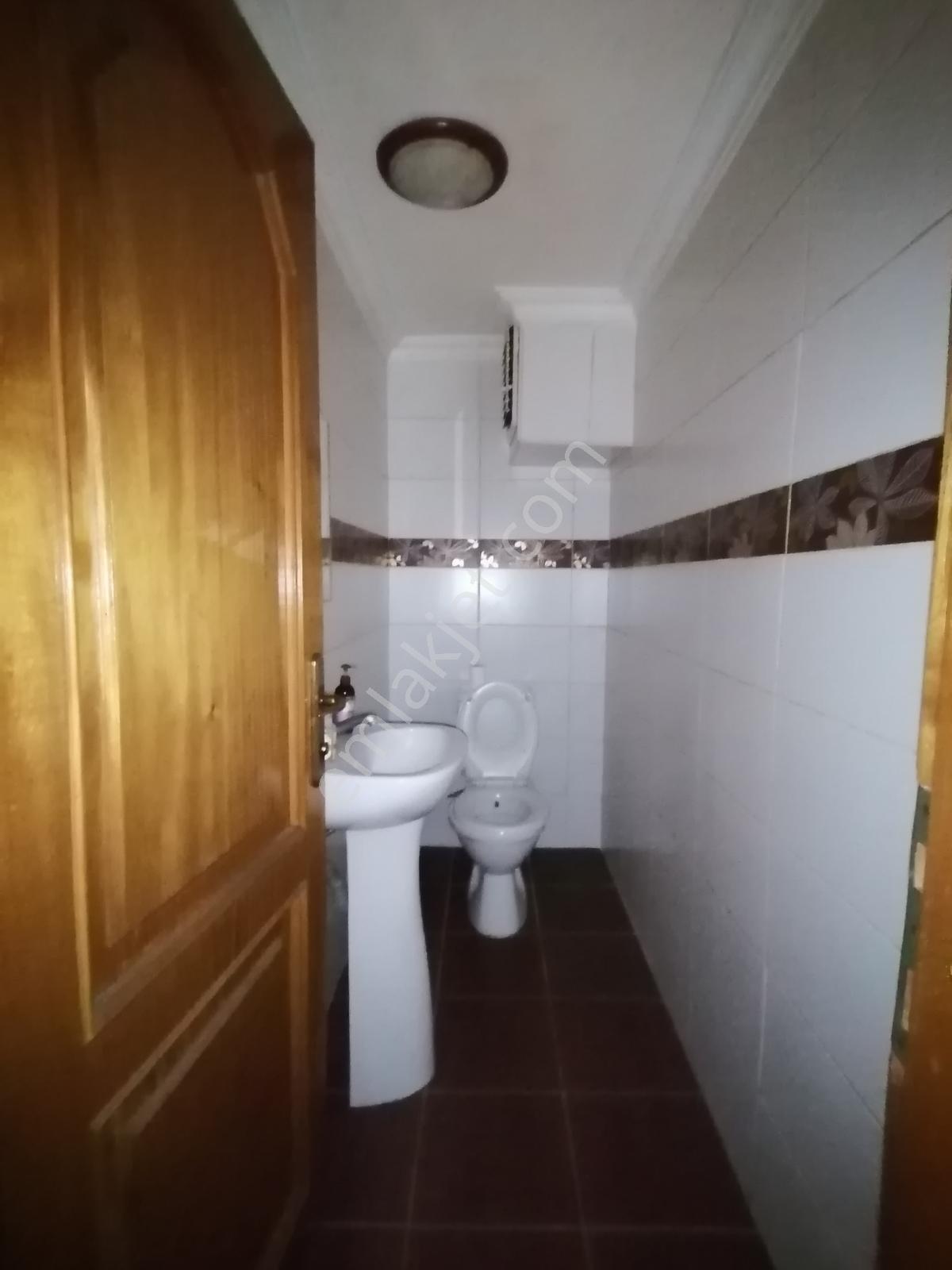 Yeşilköy Eski Havaalanı Cd. Üzeri Sitede Bahçe Çıkışlı 130m2 3+1 - Görsel 14