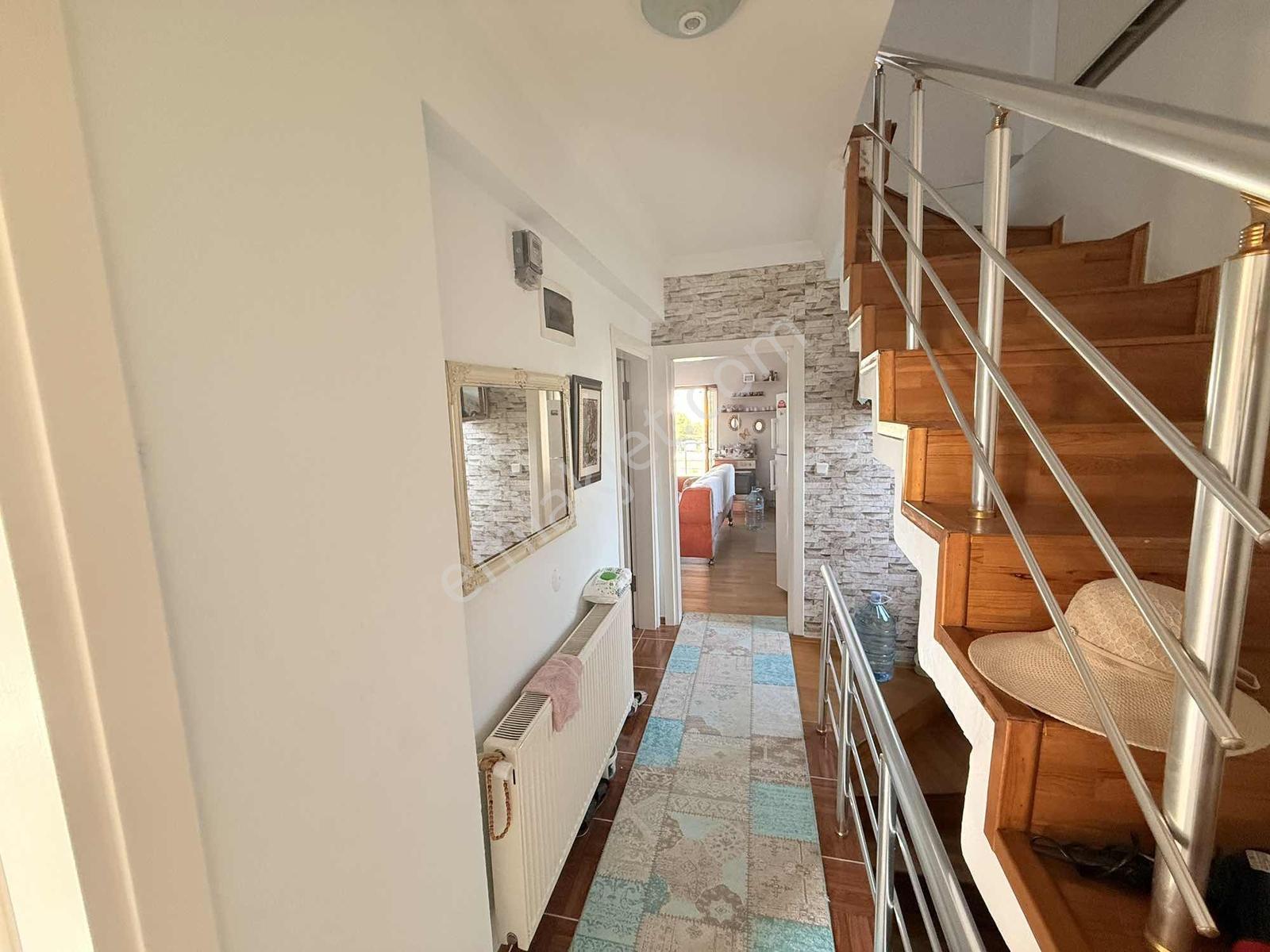 Gül Tatardan Yeniçiftlik'te 353m2 Arsa Üzerinde Tripleks Villa - Görsel 19