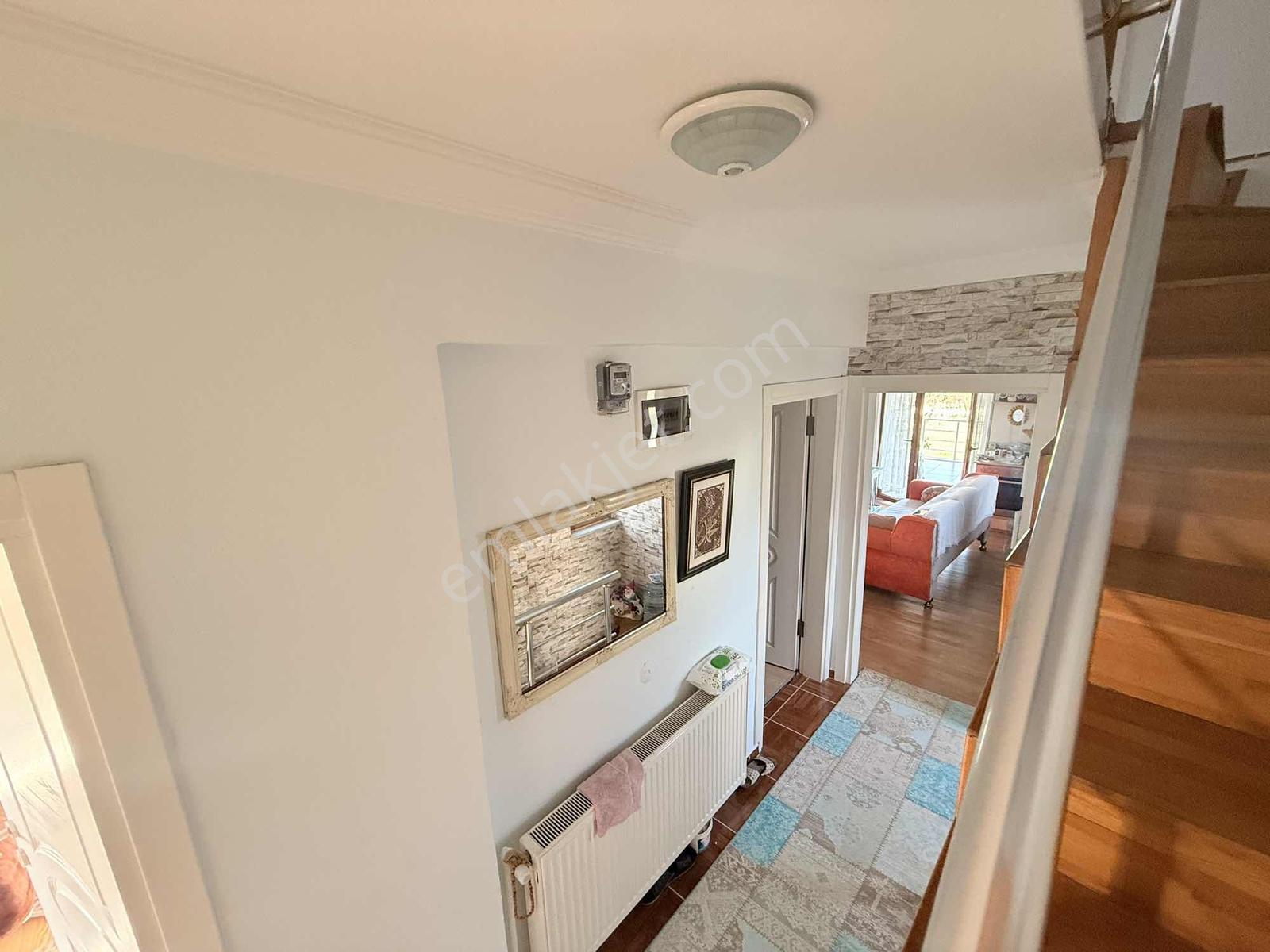 Gül Tatardan Yeniçiftlik'te 353m2 Arsa Üzerinde Tripleks Villa - Görsel 29
