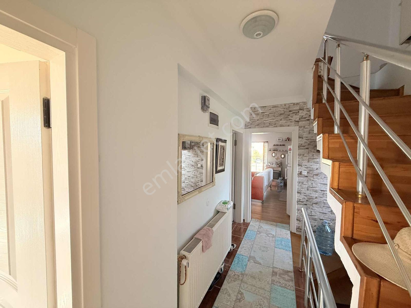 Gül Tatardan Yeniçiftlik'te 353m2 Arsa Üzerinde Tripleks Villa - Görsel 20