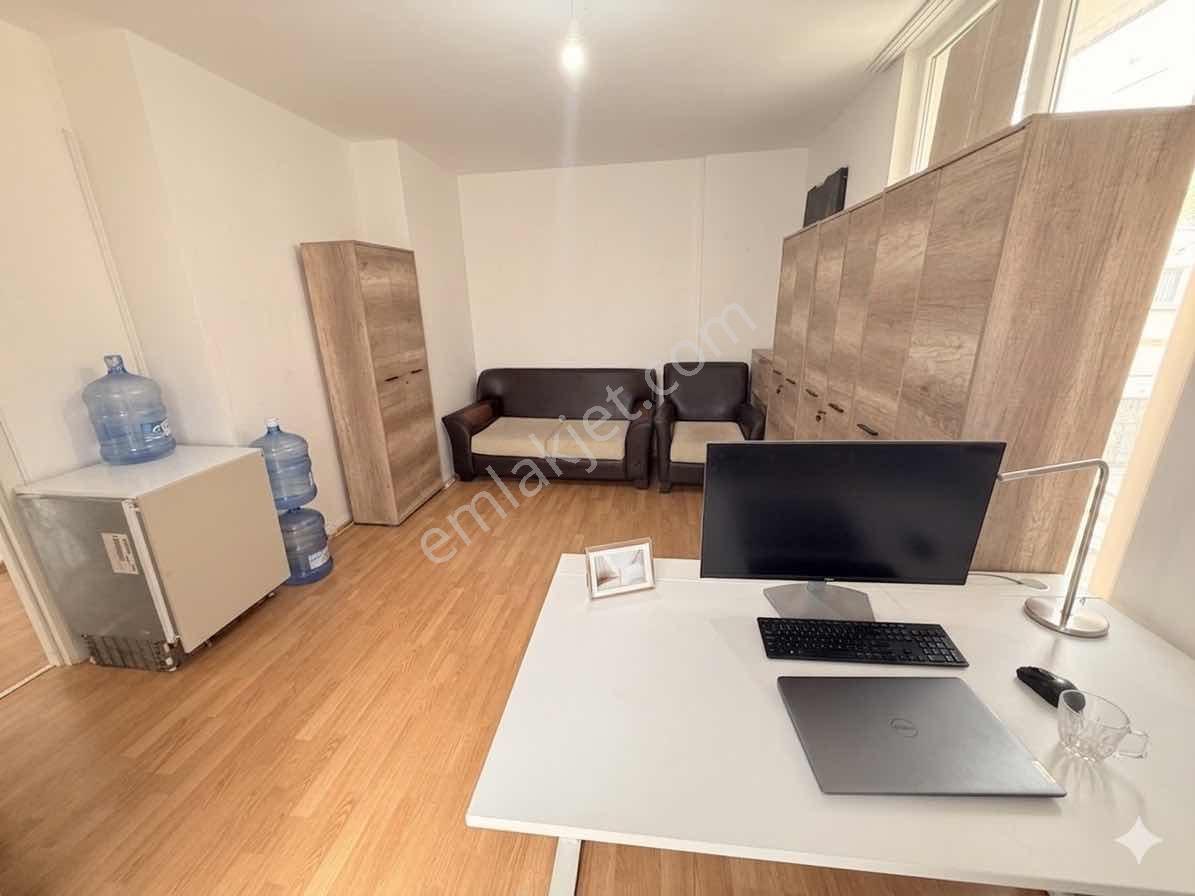 Pendik E-5 Yanı, Metroya Komşu, Prestijli 1+1 Ofis - Görsel 3