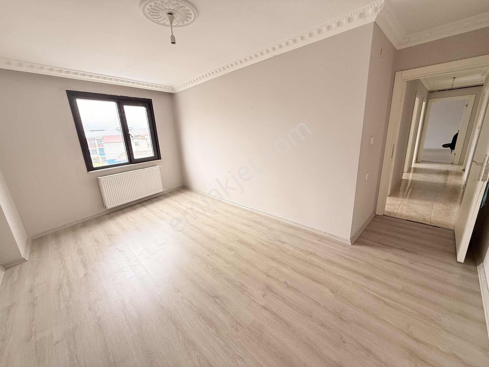 Gül Tatar'dan Kavakpınar'da Minibüs Caddesi Üzeri 3+1 Arakat - Görsel 24