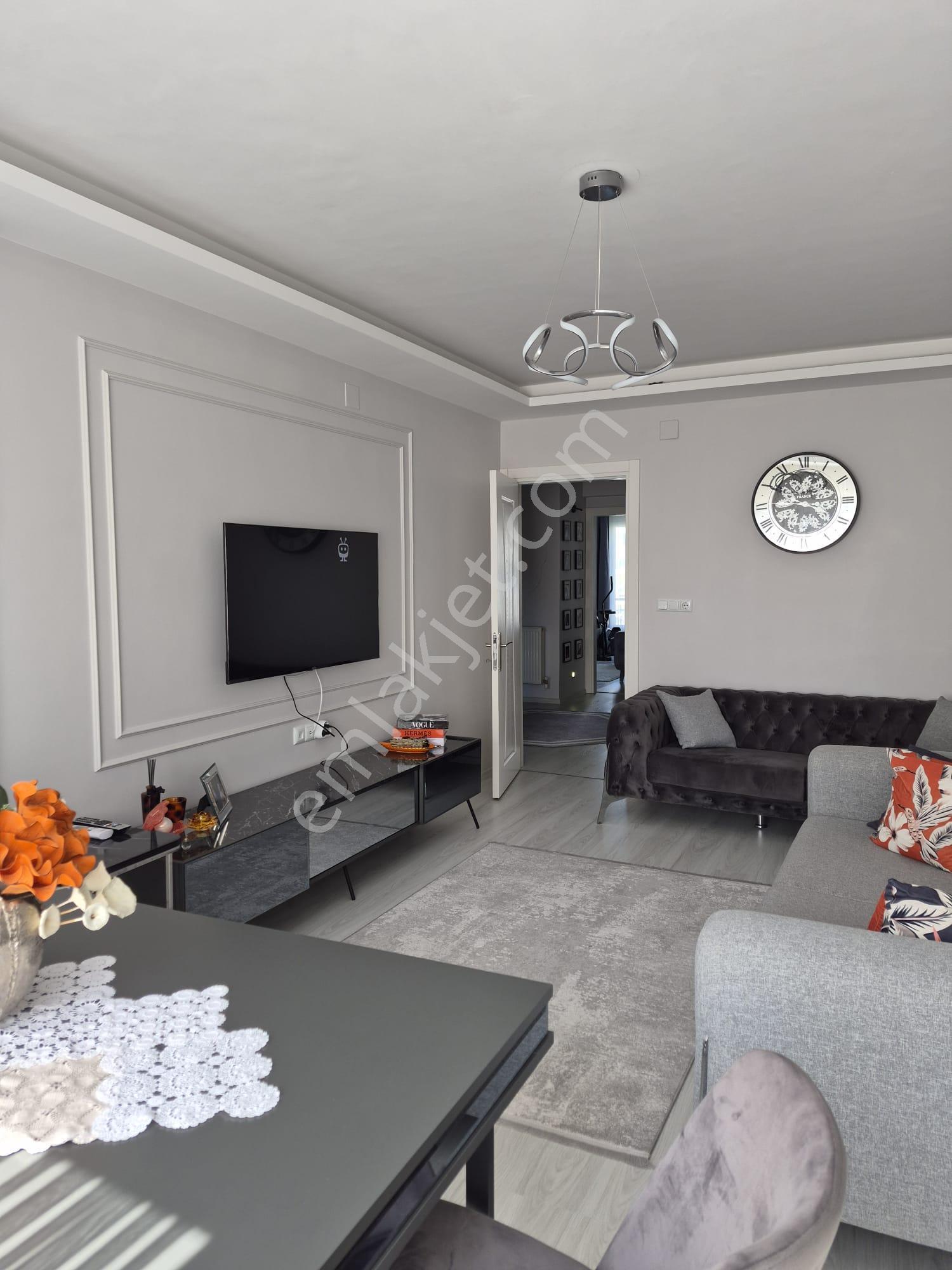 Akhisar Atatürk Mah. Geniş 2+1 Kiralık Daire - Görsel 3