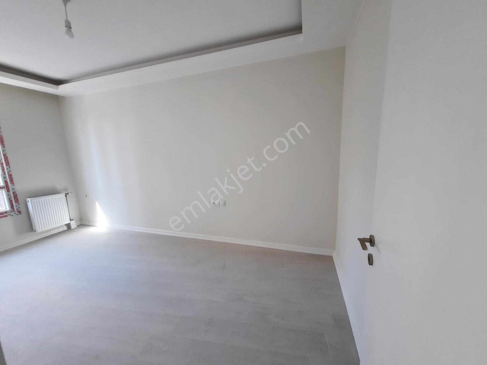 Monpark Sitesinde Arakat, Amerikan Mutfaklı 2+1 Satılık Daire - Görsel 26