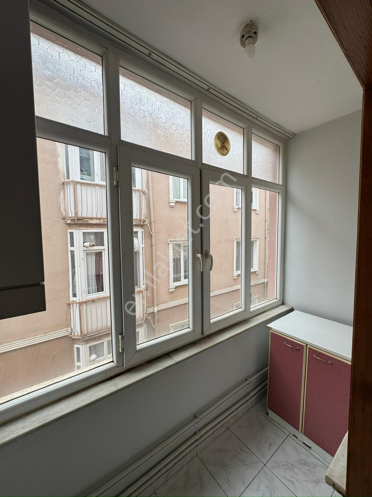 Kafkas Emlak'tan Yunus Emre Mahallesinde 2+1 Kiralık Daire - Görsel 33