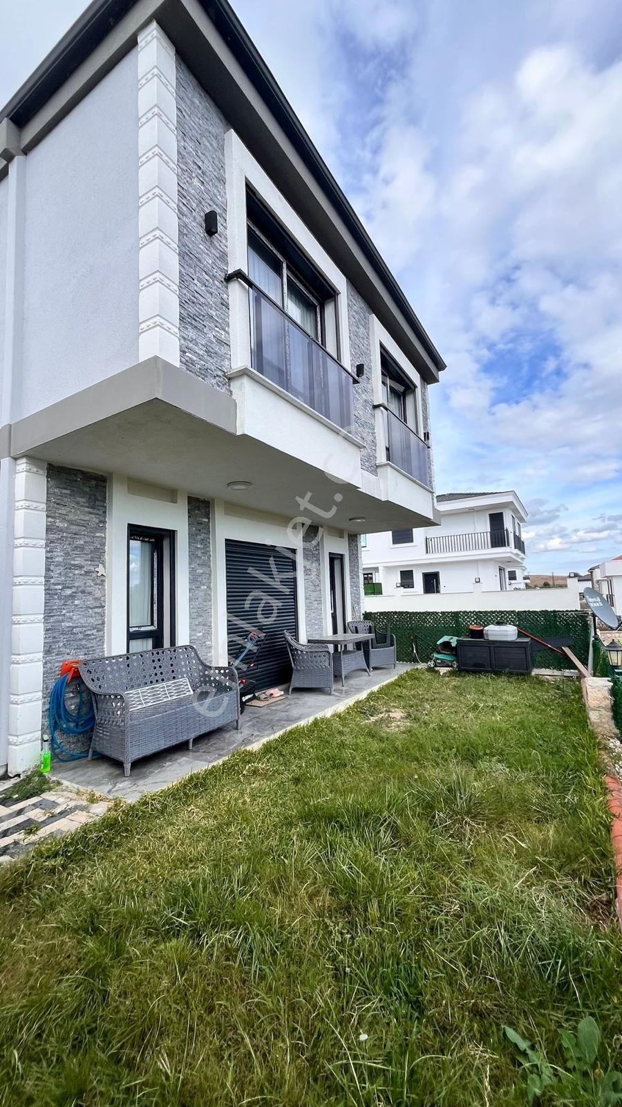 Acill Hisar Da Sıfır 3+1 Mustakil Giris Li Otaparklı Villa - Görsel 19