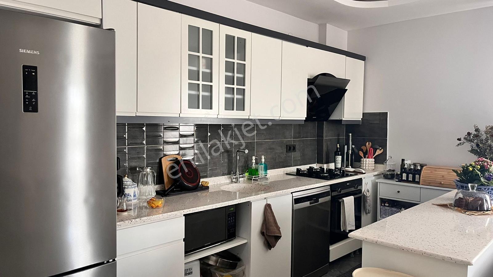 Acill Hisar Da Sıfır 3+1 Mustakil Giris Li Otaparklı Villa - Görsel 11
