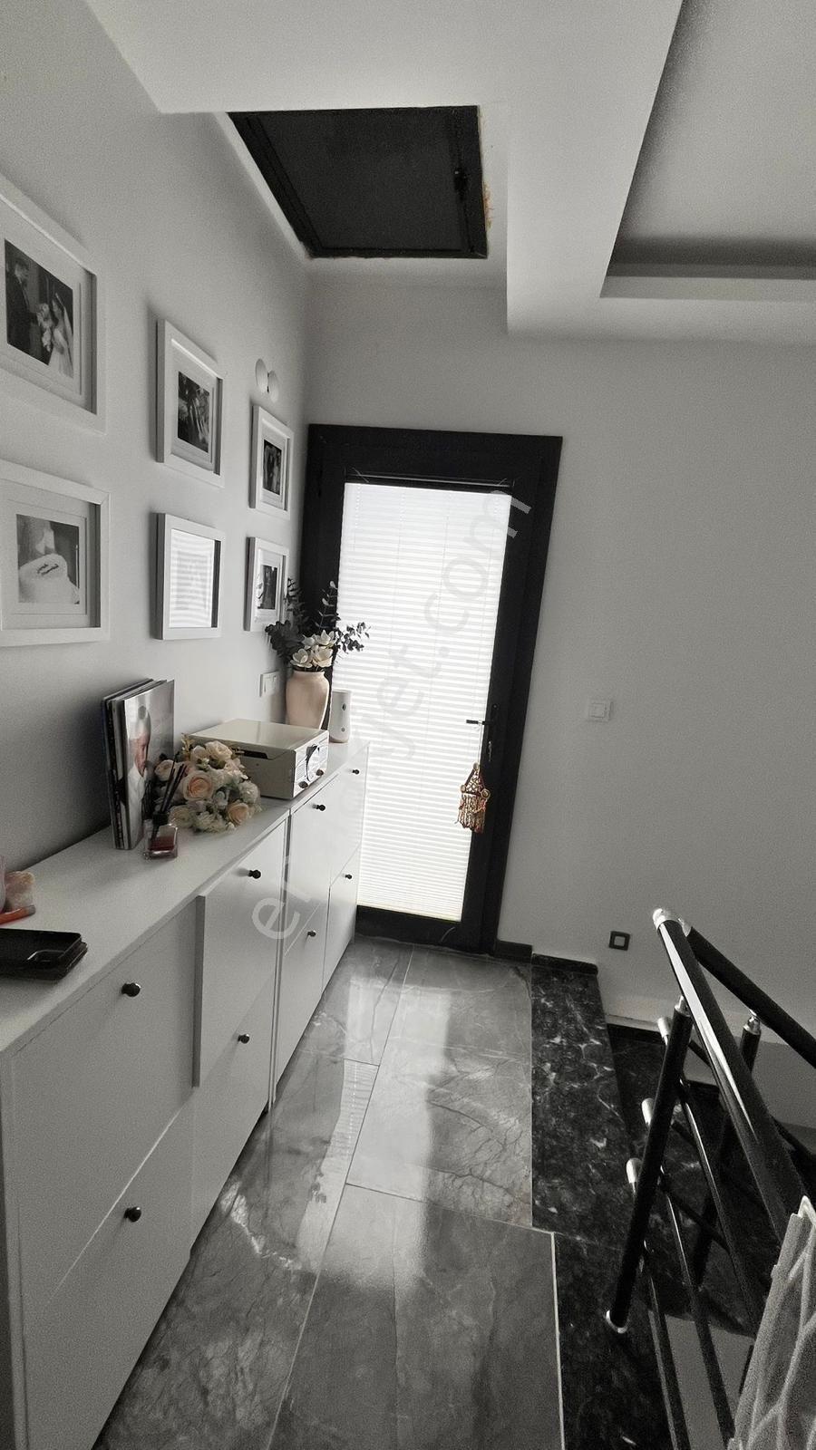 Acill Hisar Da Sıfır 3+1 Mustakil Giris Li Otaparklı Villa - Görsel 5