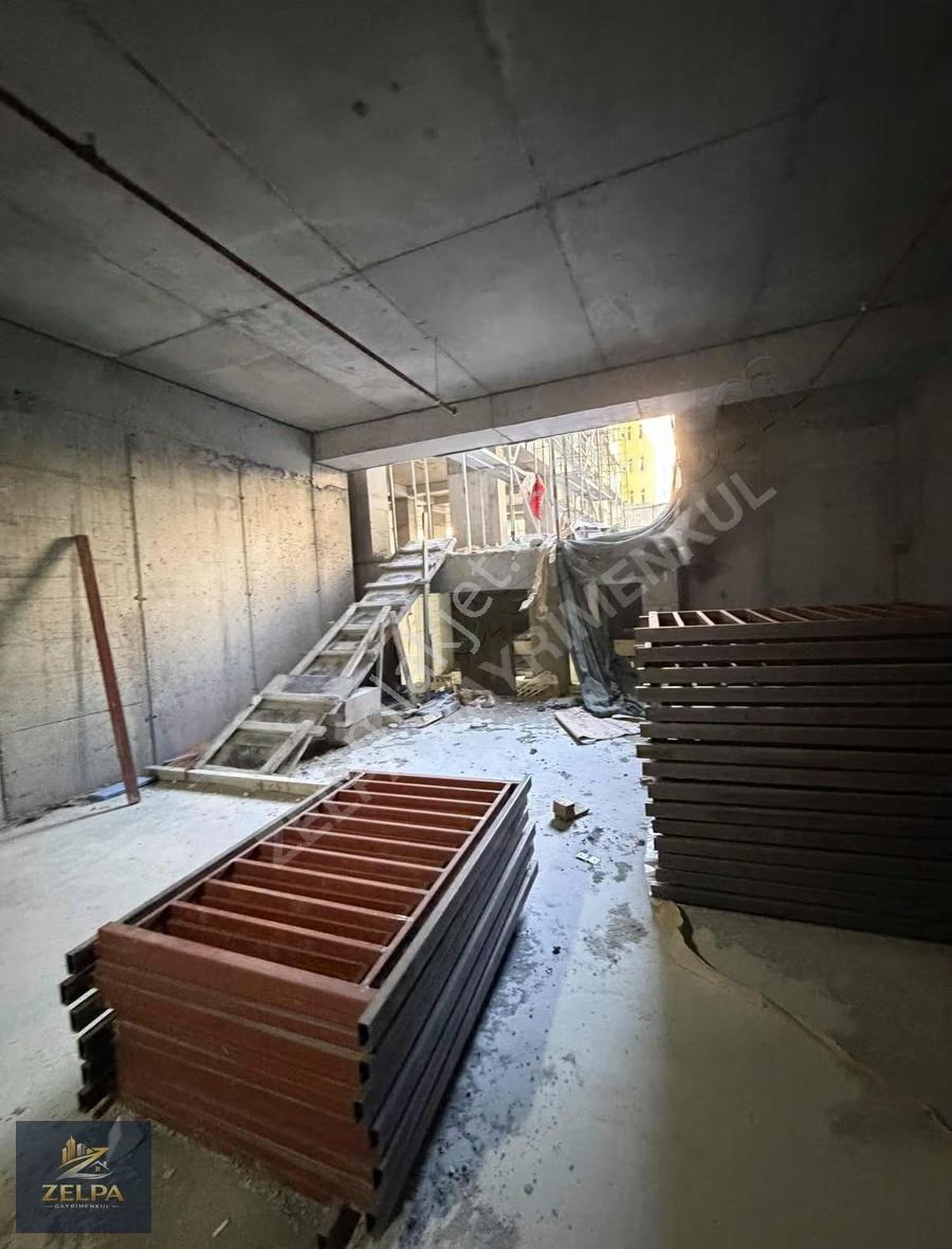 Prestijli Konum! Habipler Meydanda 1500 M² Kiralık Dükkanlar - Görsel 3