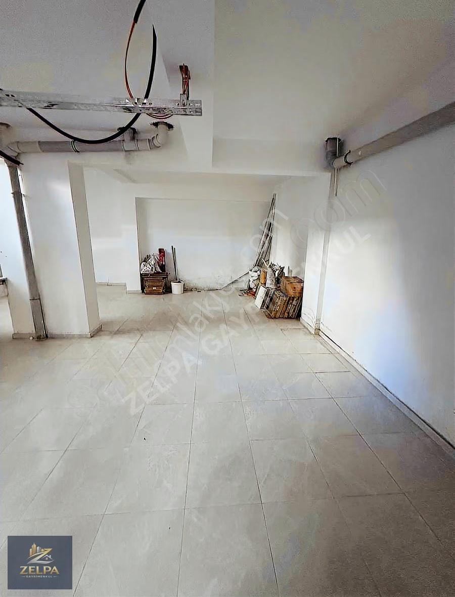 Sultançiftliği Mh Tramvaya 50 Mt 250 M2 Kiralık Dükkan - Görsel 19