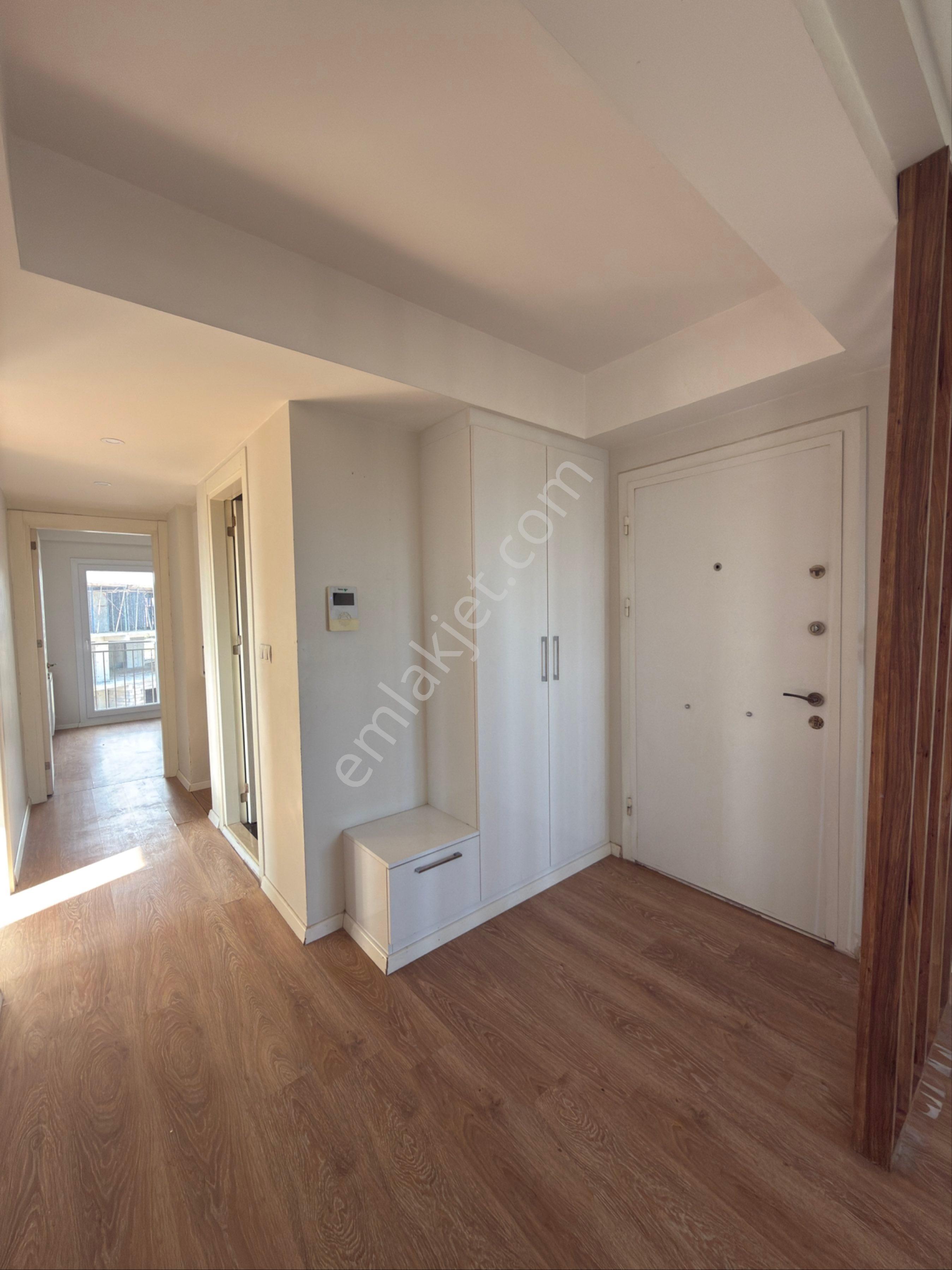 Yeşiloba’da 3 Cepheli Havuzlu Sitede Geniş 2+1 Kiralık Lüks Daire - Görsel 4