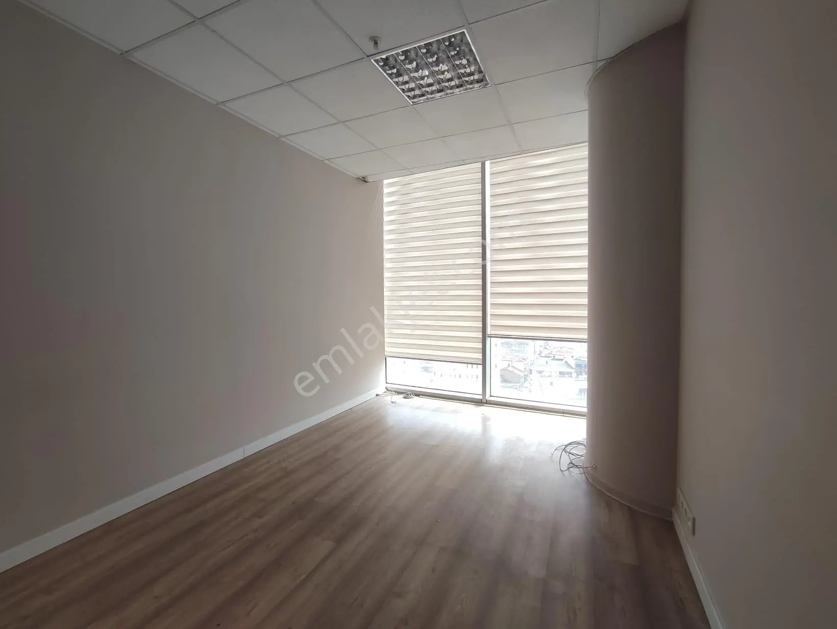 Ankara Yolu Üzeri Evke Trade Towerda Kiralık Ofis - Görsel 5