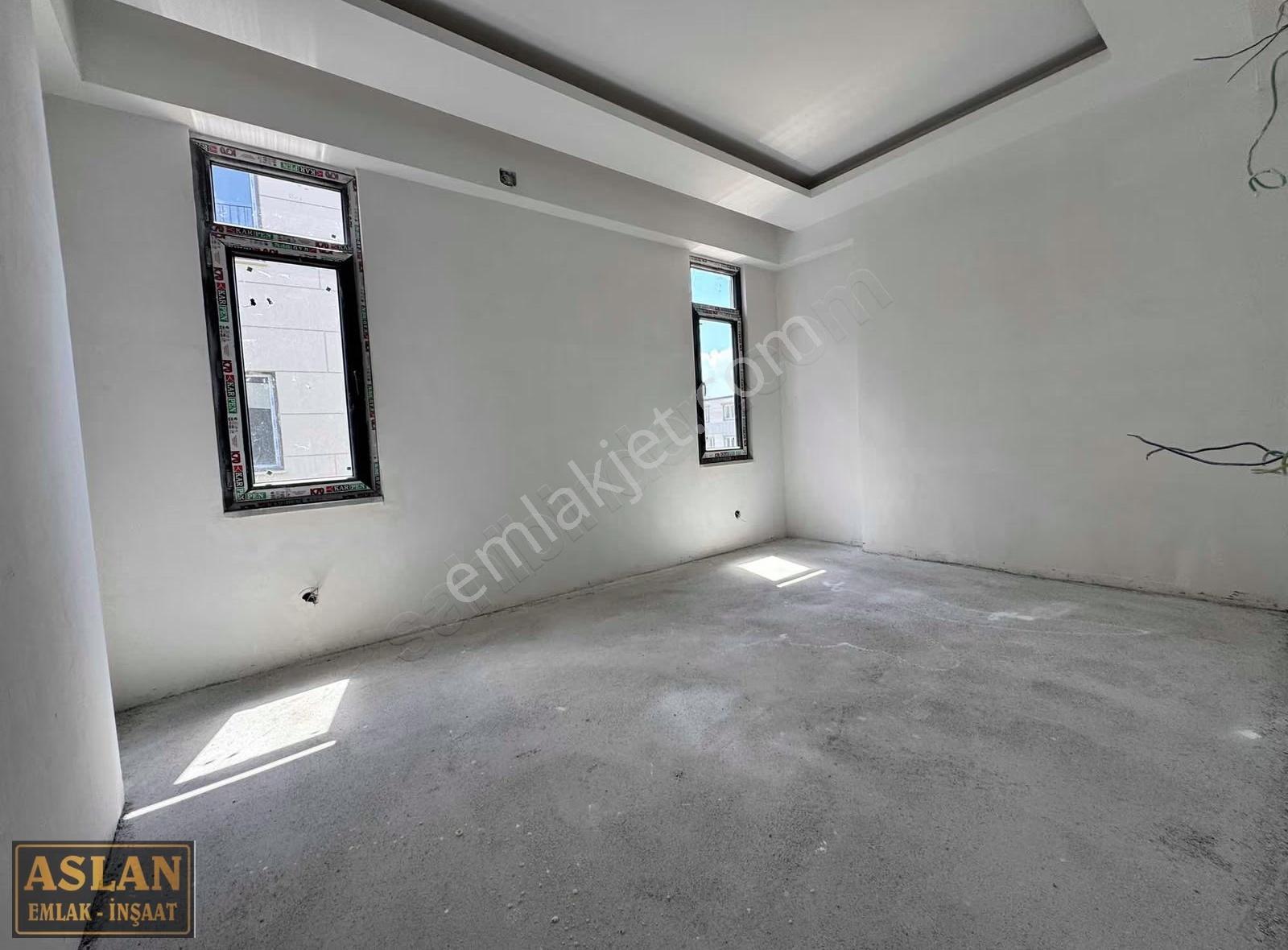 Salih Aslandan Ara Kat Merkezi Konum 3 Oda Lüks Full Daire - Görsel 34